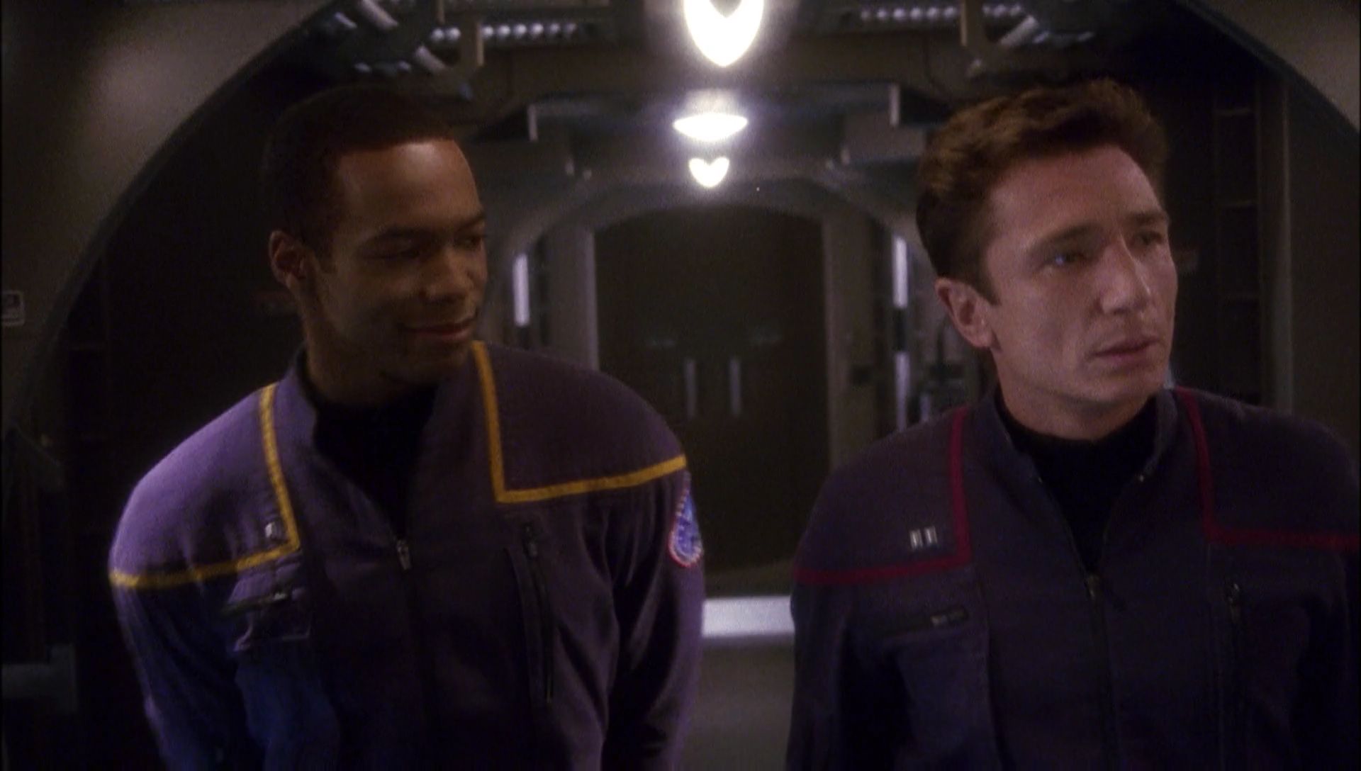 ariane179254_Enterprise_1x01-1x02_BrokenBow_0833.jpg