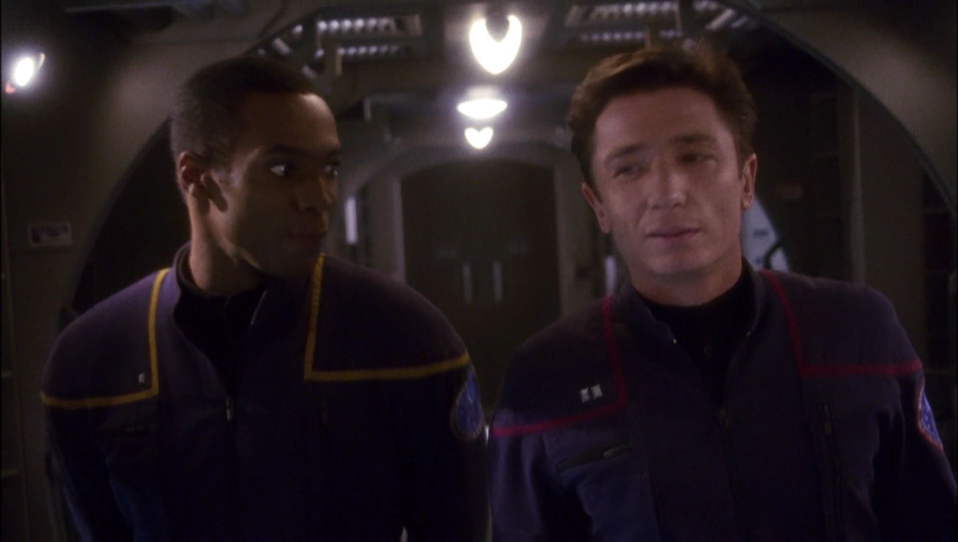 ariane179254_Enterprise_1x01-1x02_BrokenBow_0834.jpg