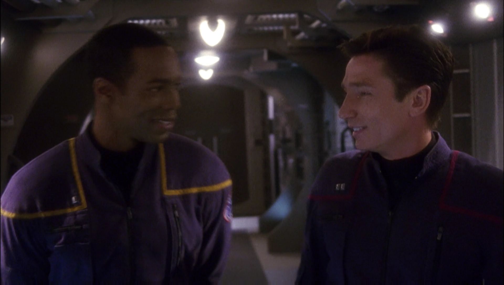 ariane179254_Enterprise_1x01-1x02_BrokenBow_0835.jpg