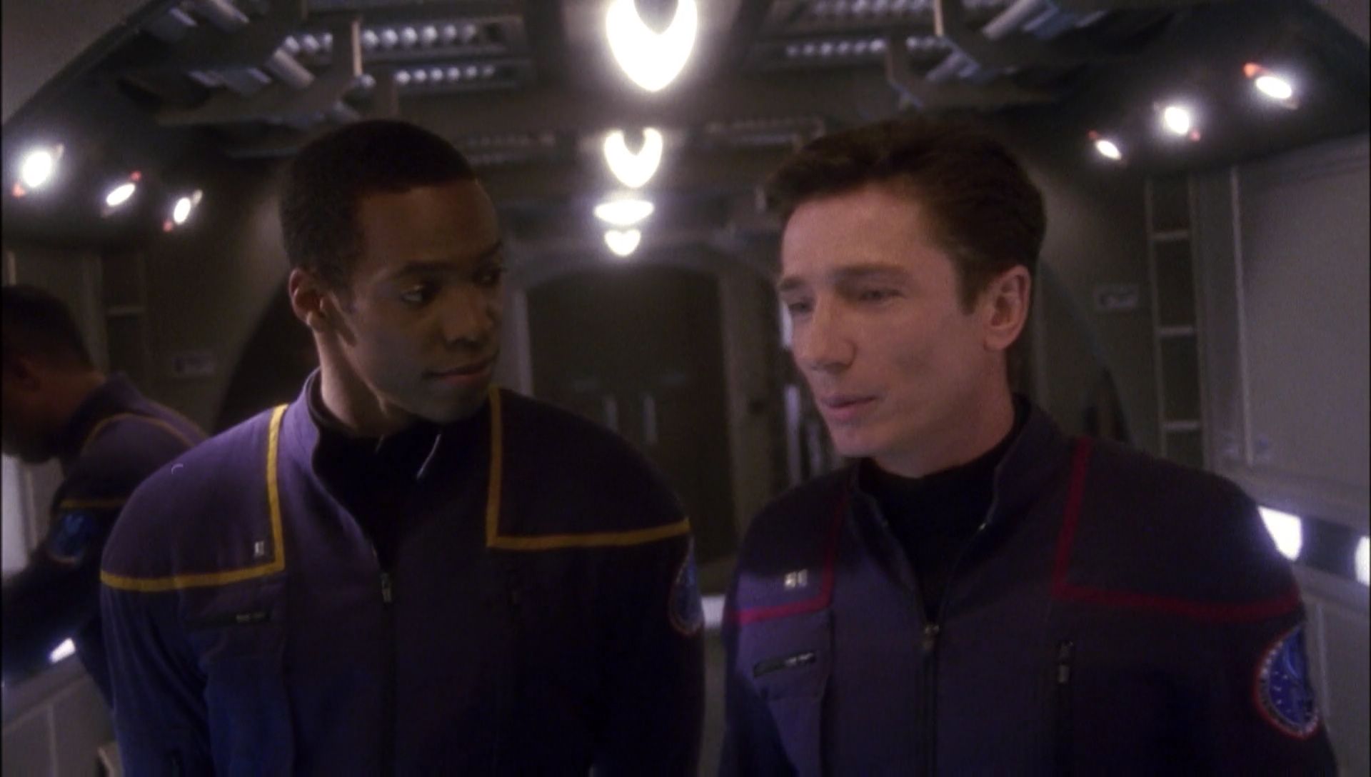 ariane179254_Enterprise_1x01-1x02_BrokenBow_0837.jpg
