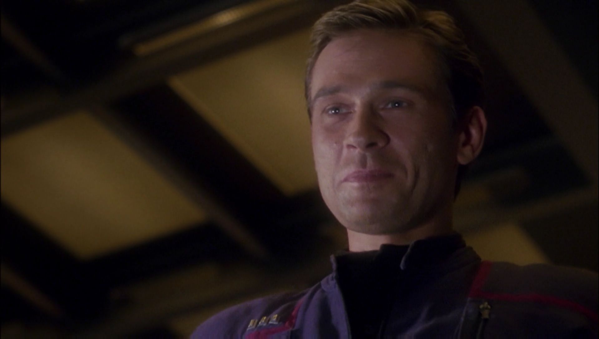 ariane179254_Enterprise_1x01-1x02_BrokenBow_0879.jpg