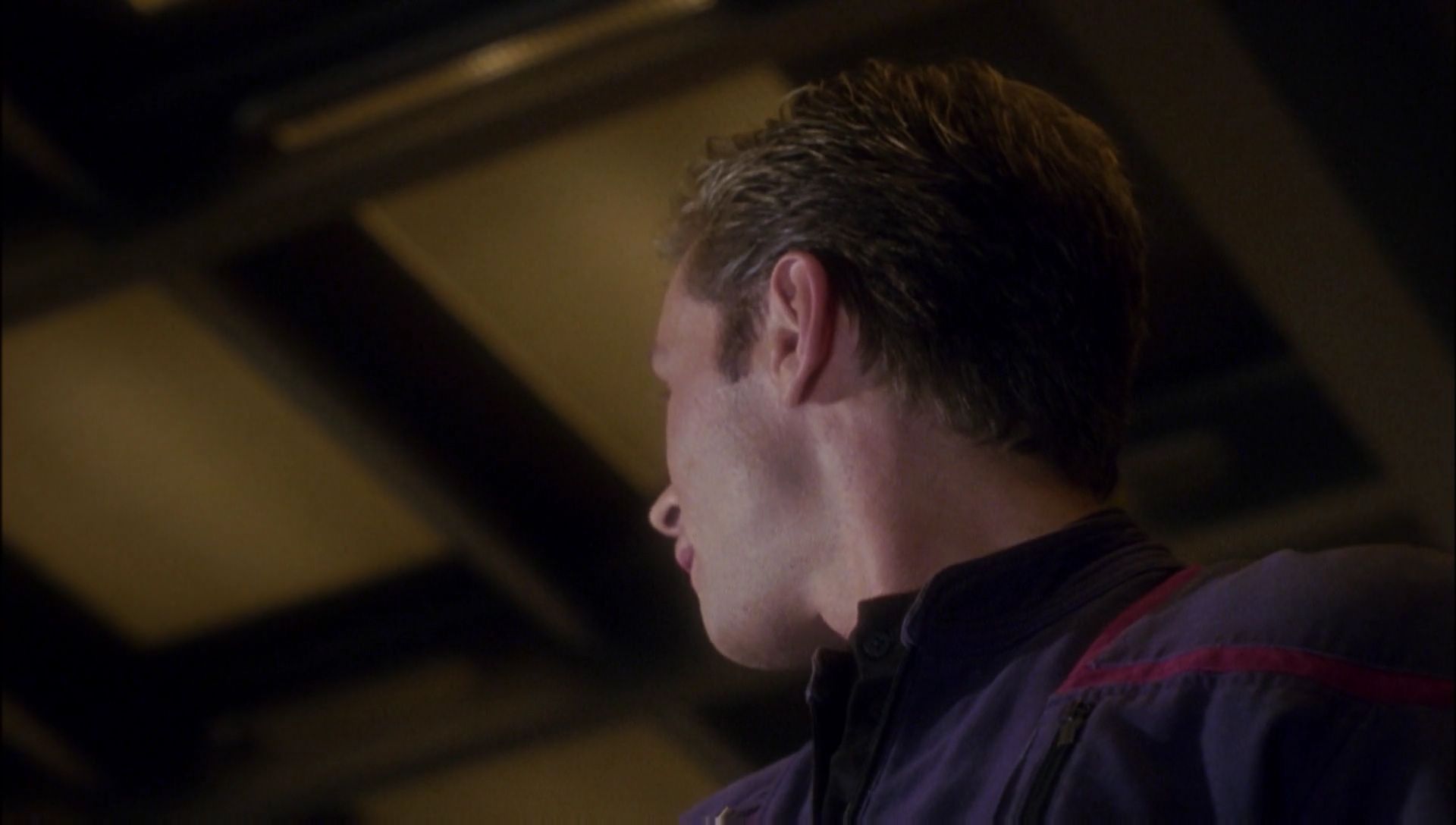 ariane179254_Enterprise_1x01-1x02_BrokenBow_0885.jpg