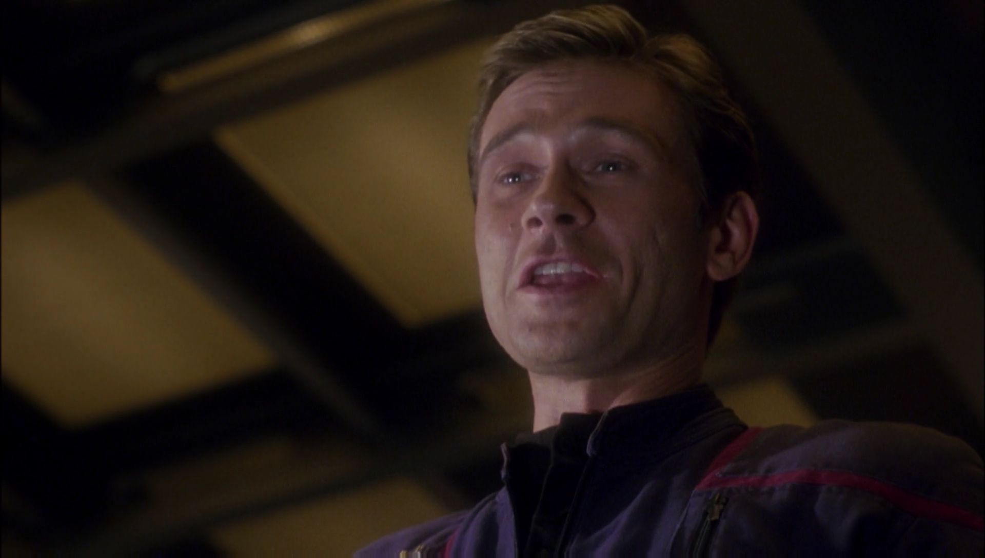 ariane179254_Enterprise_1x01-1x02_BrokenBow_0888.jpg