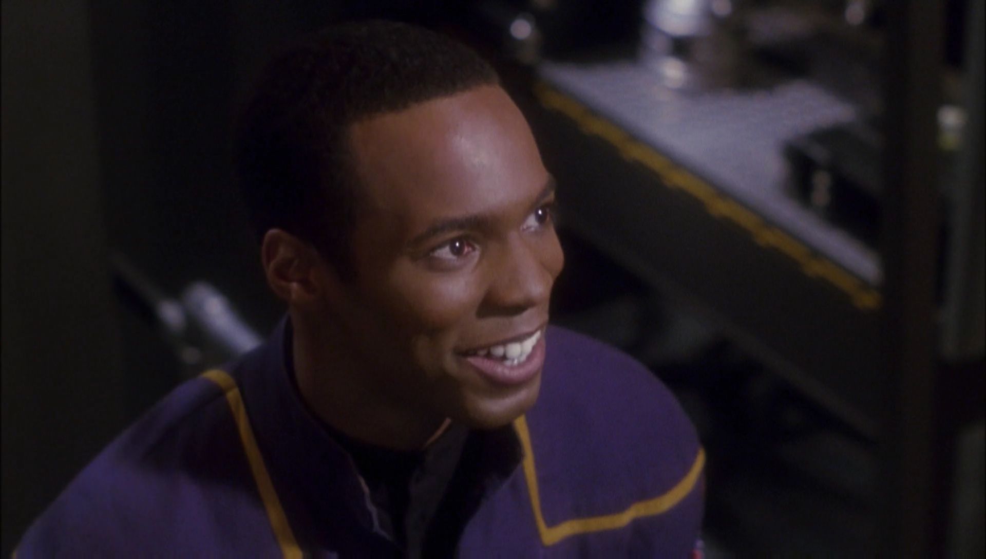 ariane179254_Enterprise_1x01-1x02_BrokenBow_0889.jpg