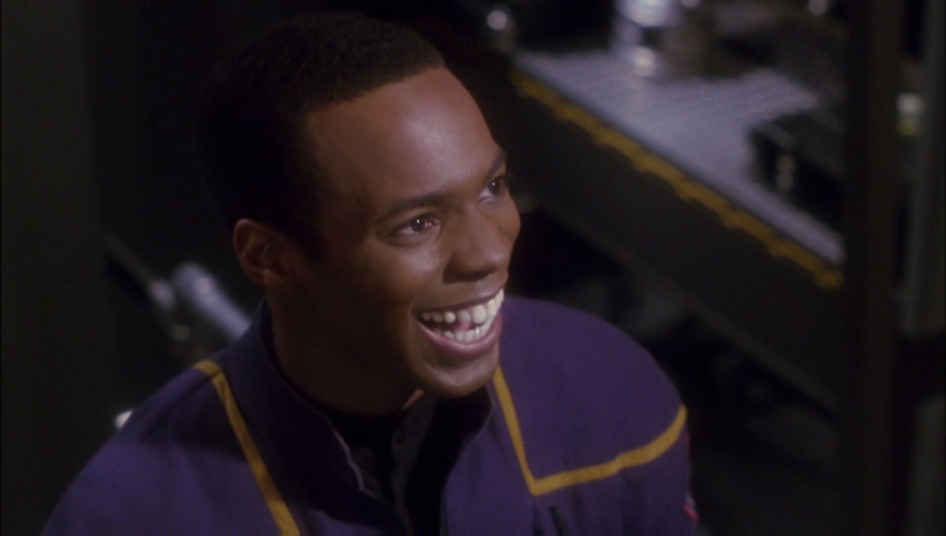 ariane179254_Enterprise_1x01-1x02_BrokenBow_0892.jpg