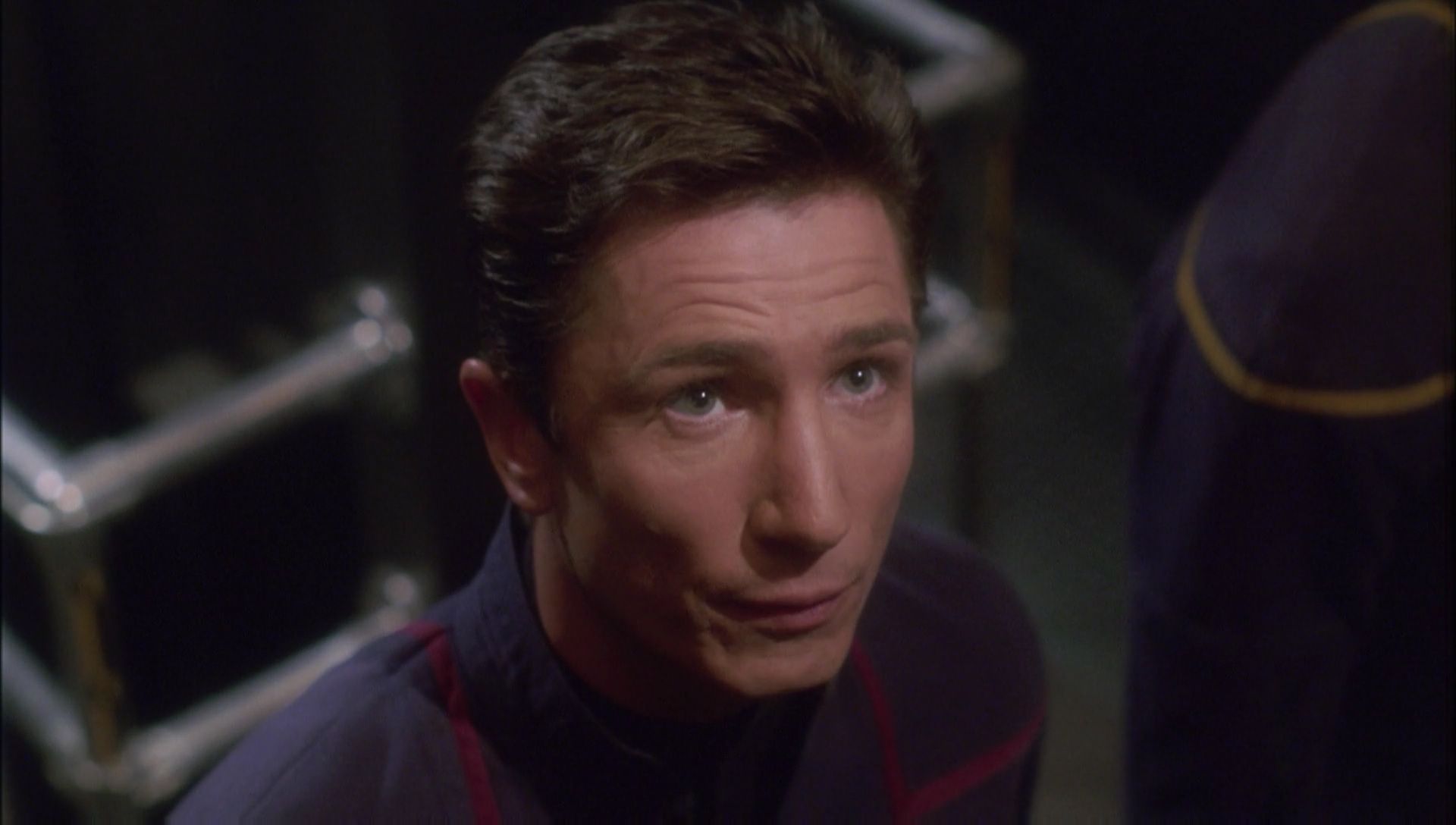 ariane179254_Enterprise_1x01-1x02_BrokenBow_0899.jpg
