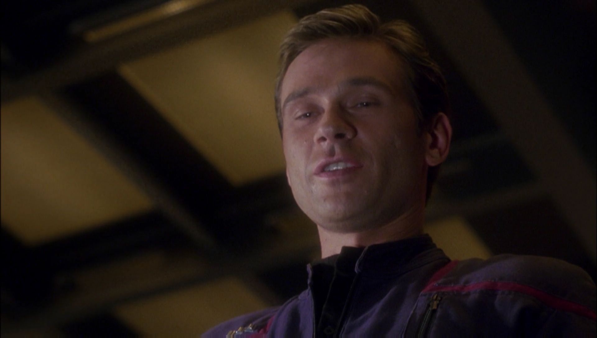 ariane179254_Enterprise_1x01-1x02_BrokenBow_0901.jpg