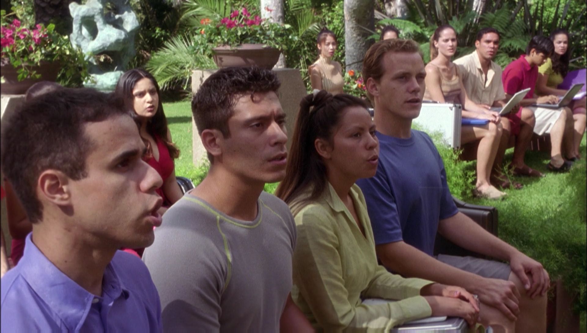 ariane179254_Enterprise_1x01-1x02_BrokenBow_0925.jpg