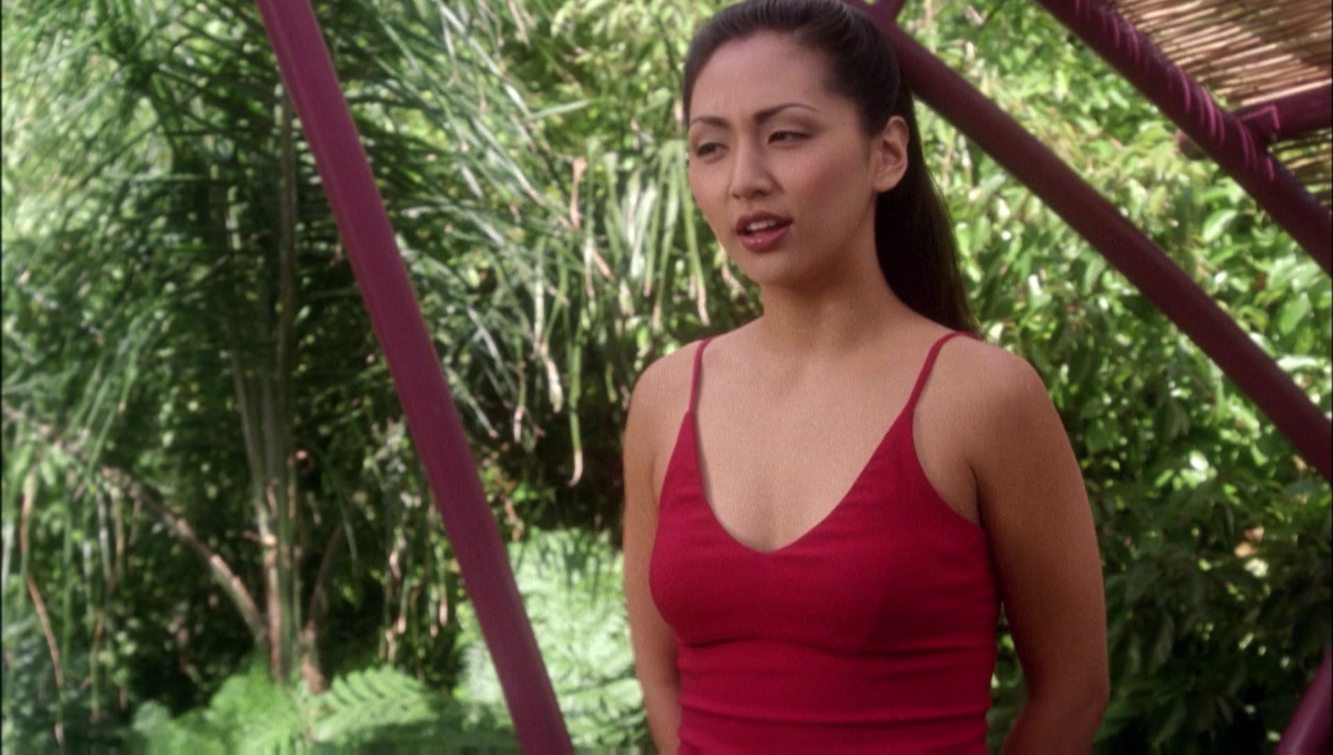 ariane179254_Enterprise_1x01-1x02_BrokenBow_0950.jpg