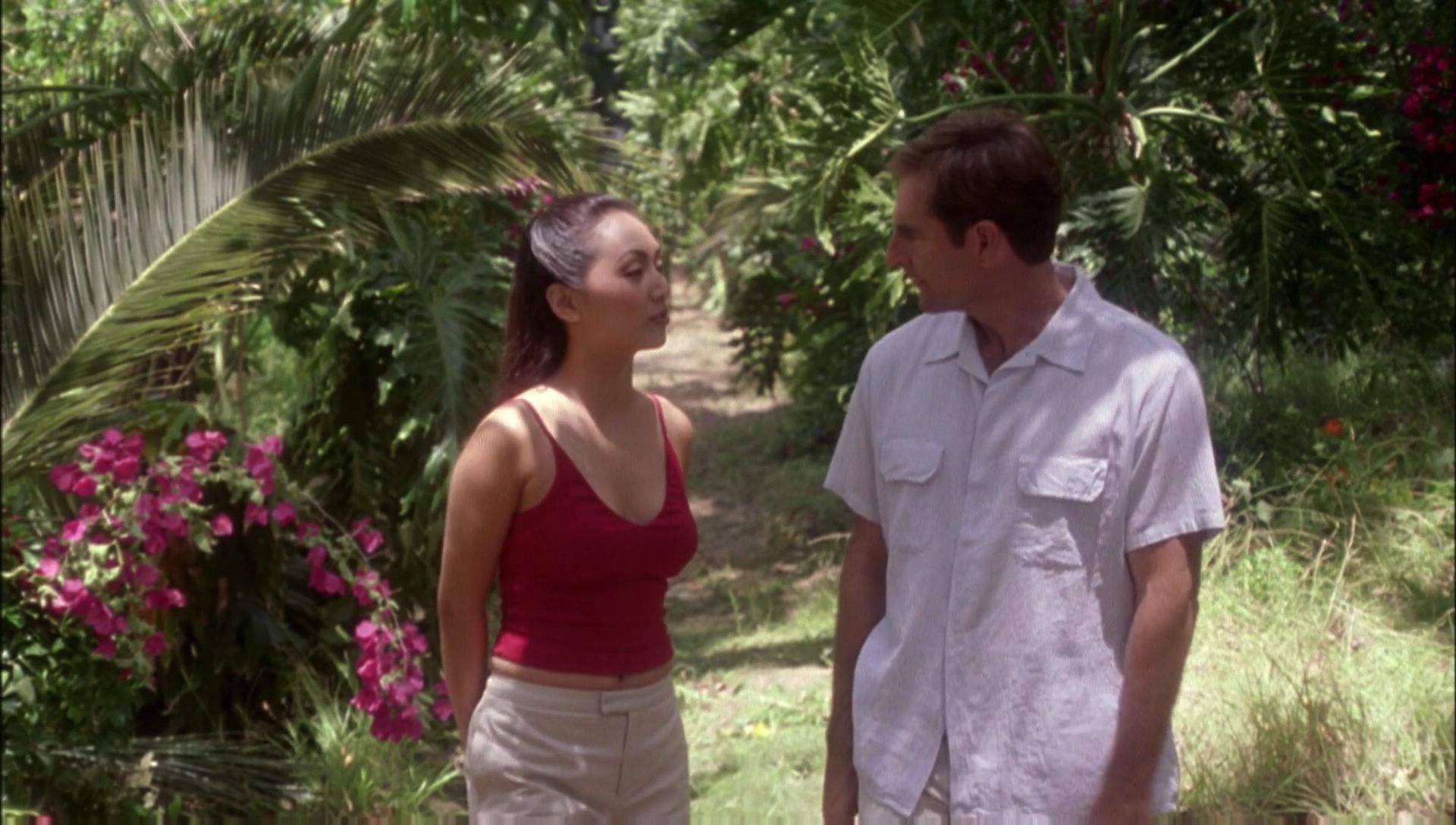 ariane179254_Enterprise_1x01-1x02_BrokenBow_0968.jpg