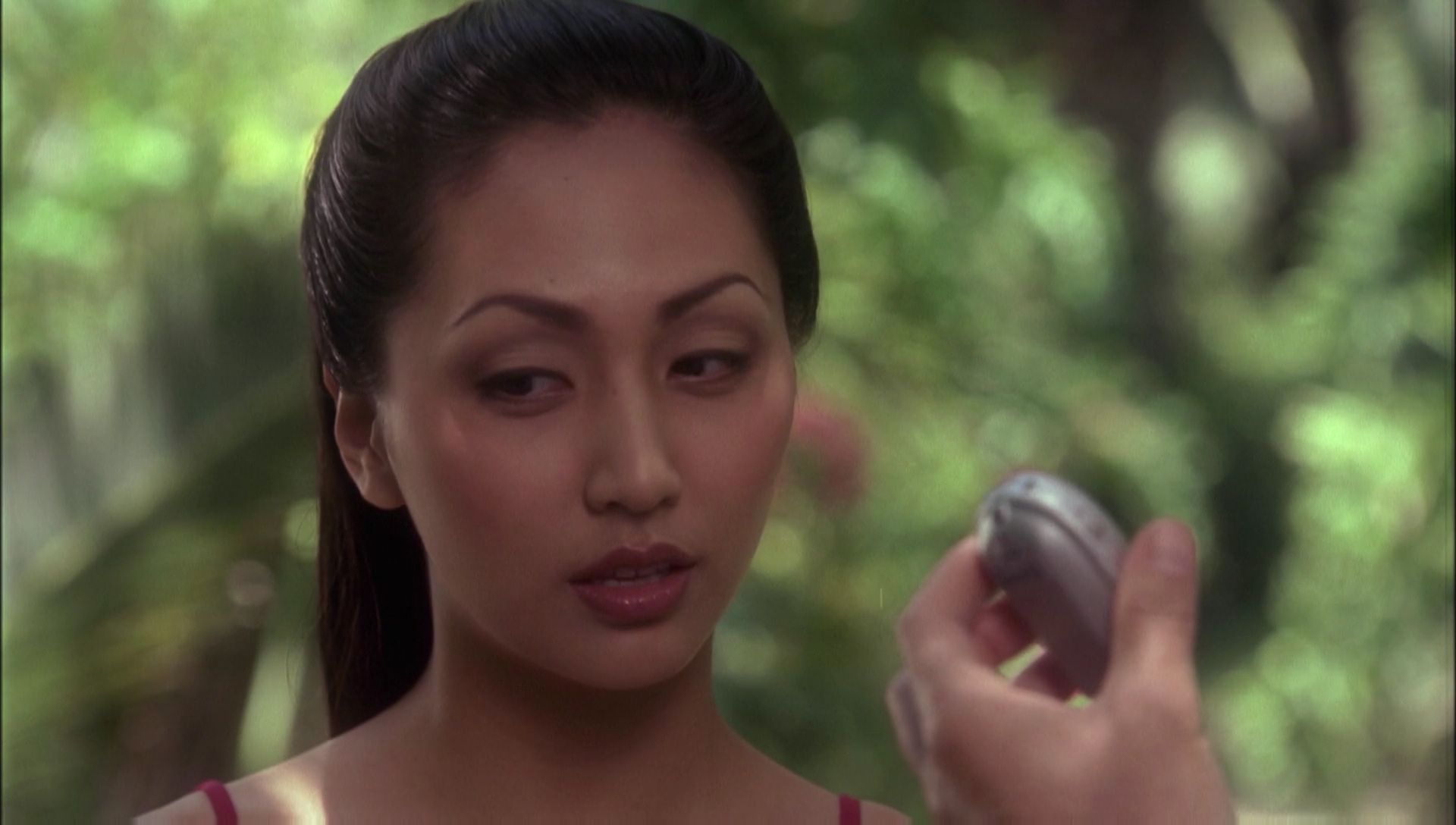 ariane179254_Enterprise_1x01-1x02_BrokenBow_1033.jpg