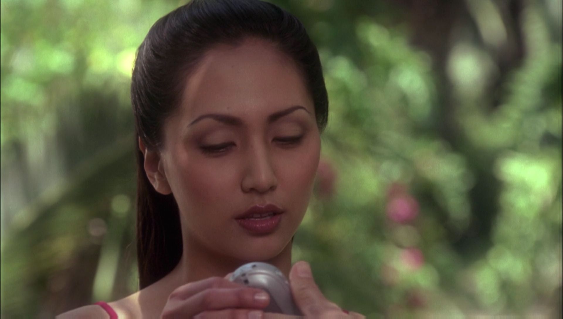ariane179254_Enterprise_1x01-1x02_BrokenBow_1041.jpg