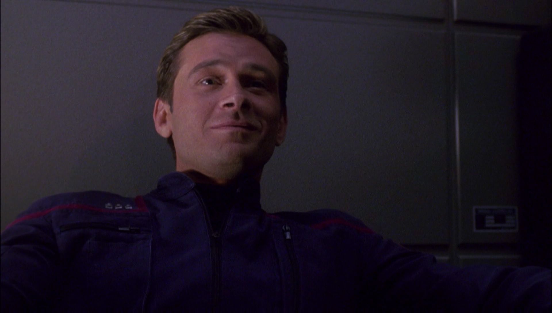 ariane179254_Enterprise_1x01-1x02_BrokenBow_1138.jpg