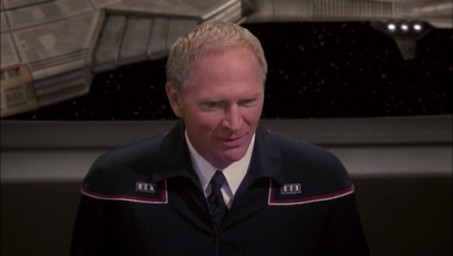 ariane179254_Enterprise_1x01-1x02_BrokenBow_1265.jpg