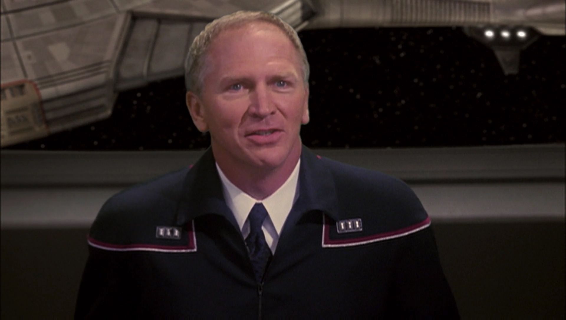 ariane179254_Enterprise_1x01-1x02_BrokenBow_1268.jpg