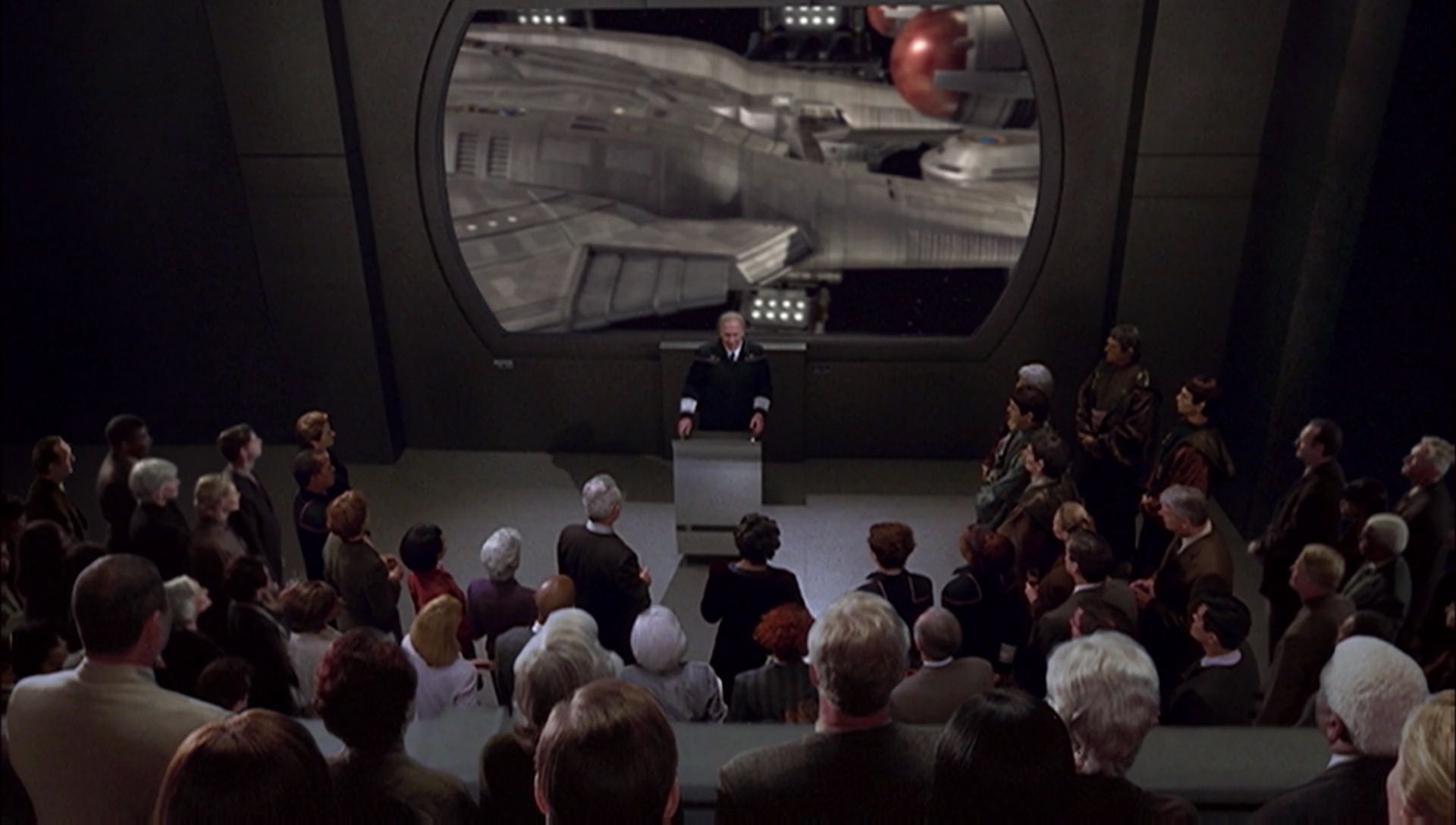 ariane179254_Enterprise_1x01-1x02_BrokenBow_1300.jpg