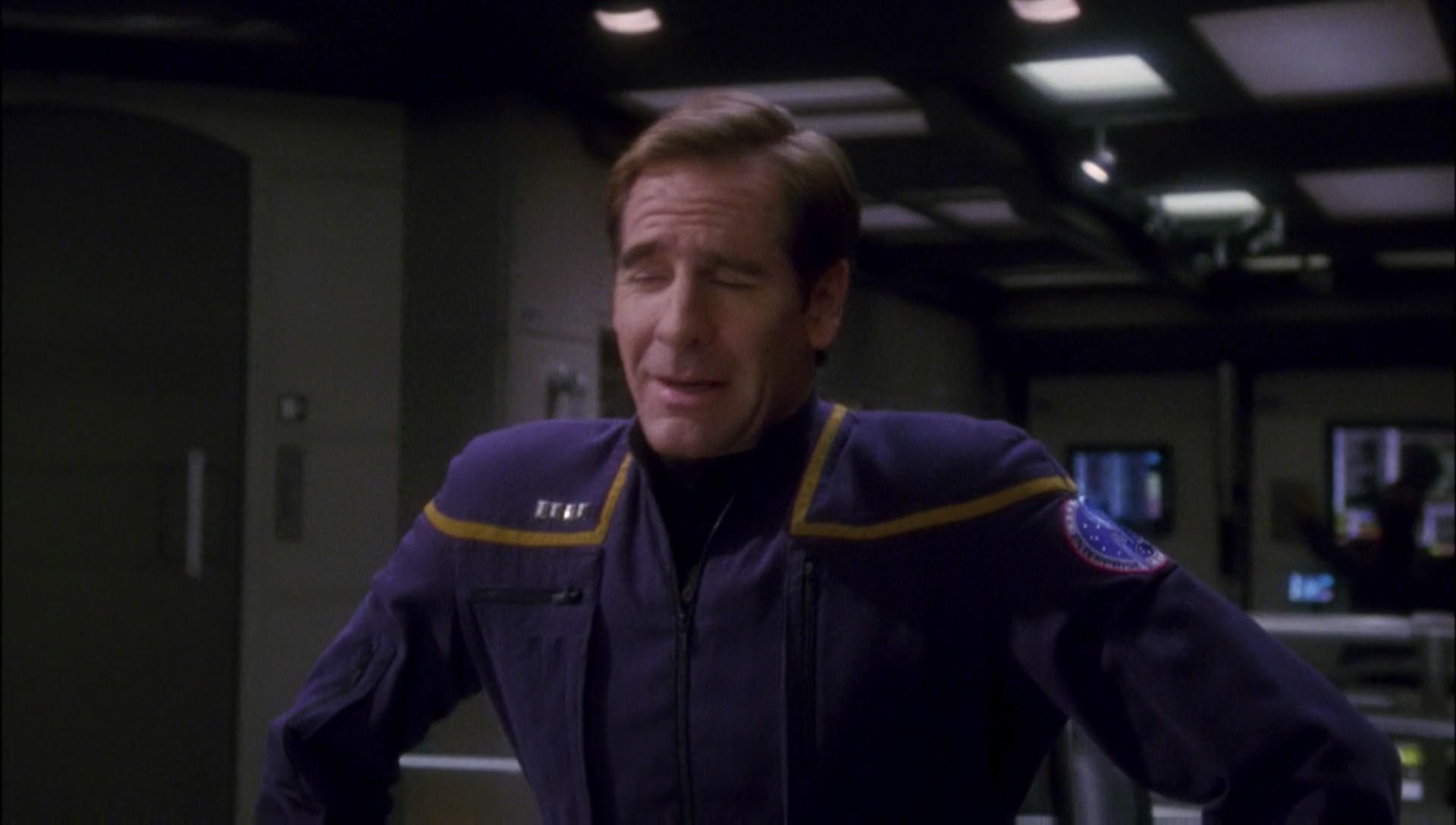 ariane179254_Enterprise_1x01-1x02_BrokenBow_1327.jpg