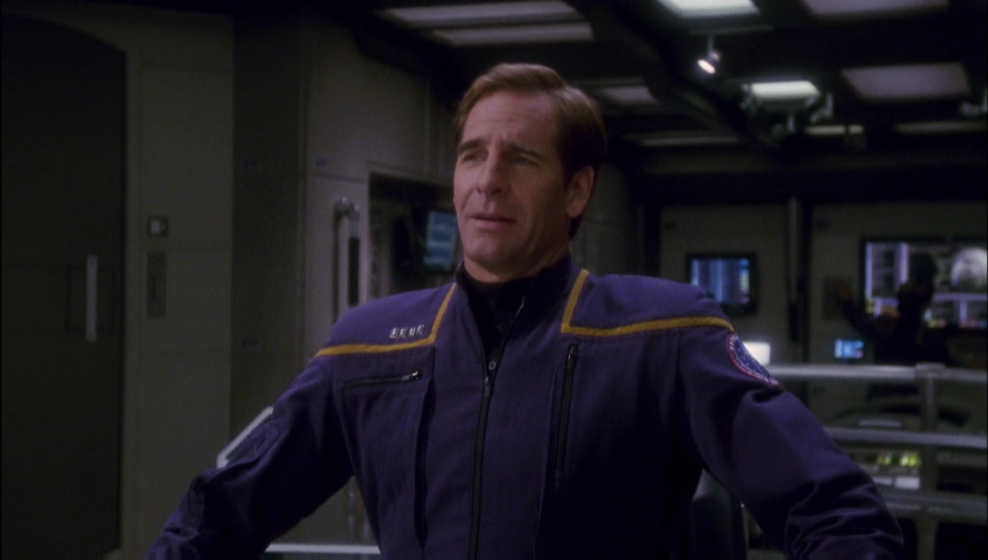 ariane179254_Enterprise_1x01-1x02_BrokenBow_1328.jpg