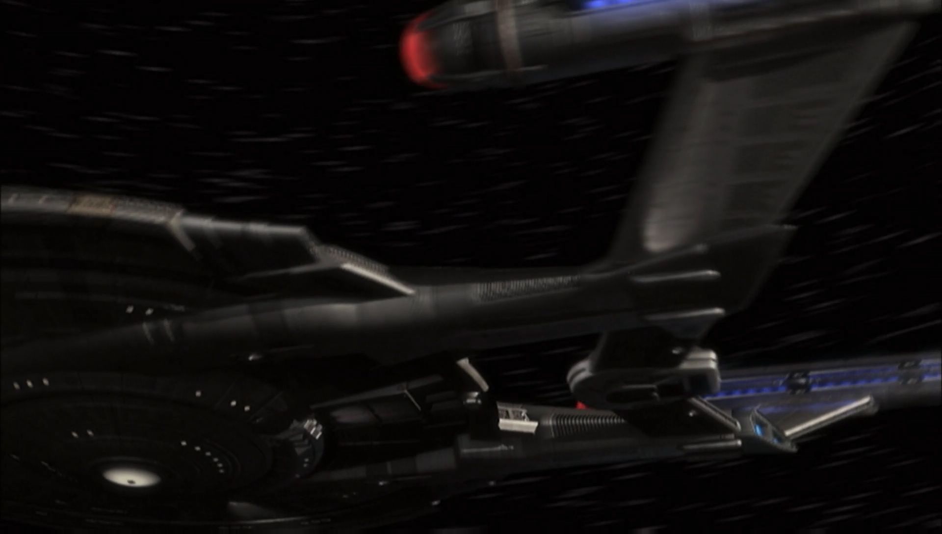 ariane179254_Enterprise_1x01-1x02_BrokenBow_1421.jpg