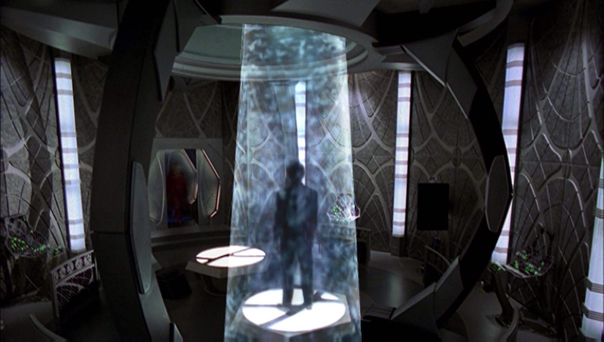 ariane179254_Enterprise_1x01-1x02_BrokenBow_1432.jpg