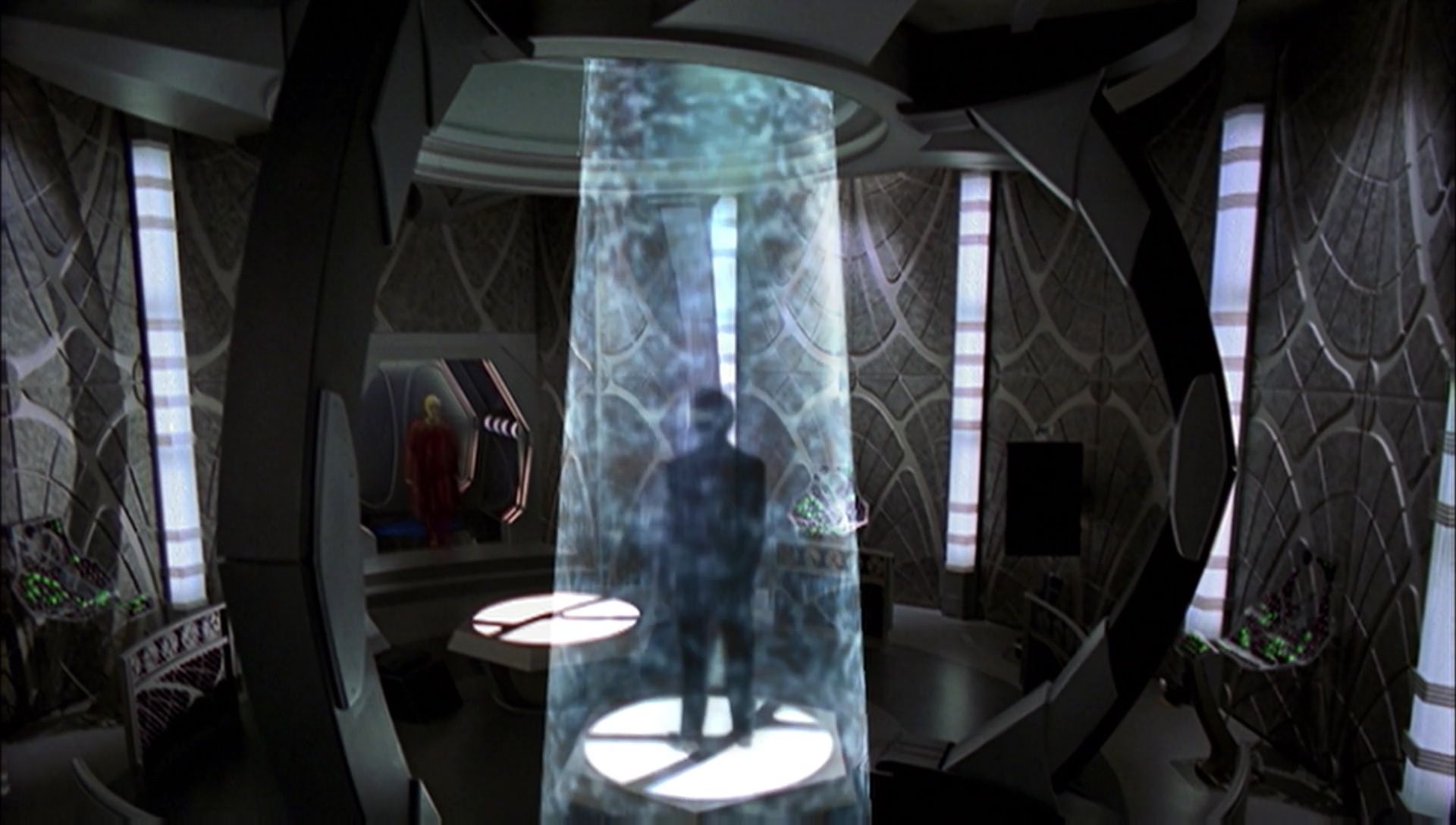 ariane179254_Enterprise_1x01-1x02_BrokenBow_1433.jpg