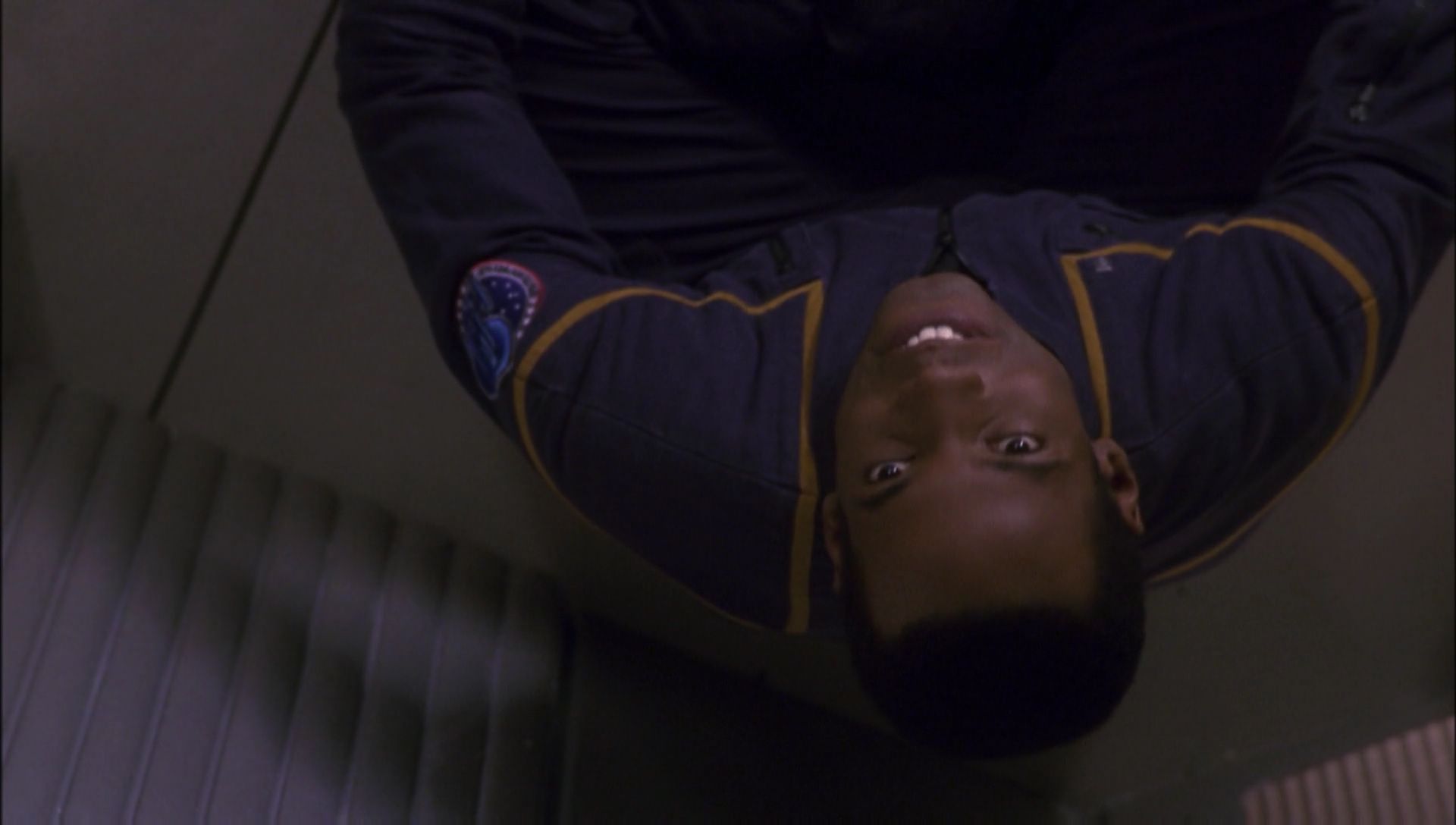 ariane179254_Enterprise_1x01-1x02_BrokenBow_1654.jpg