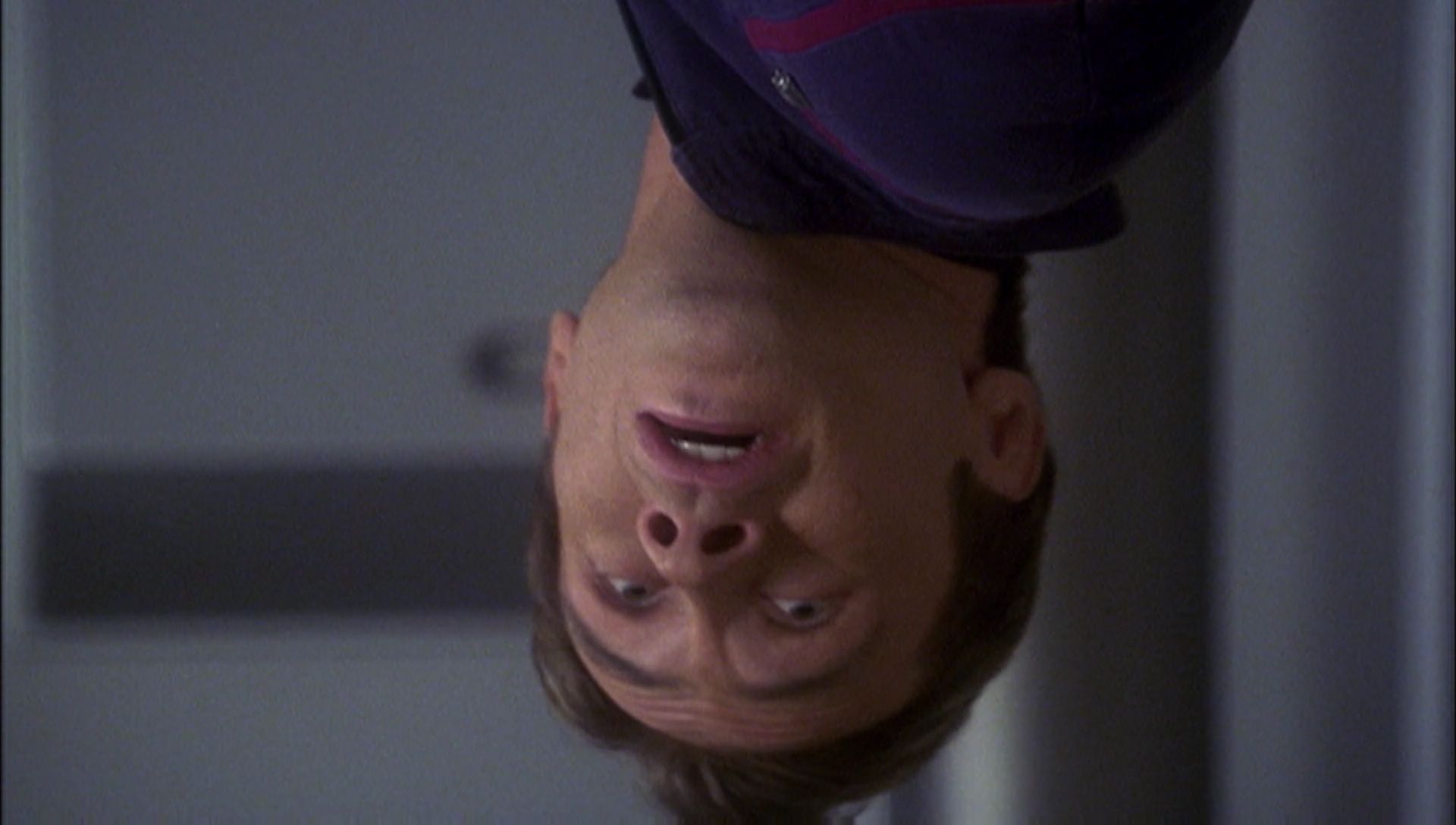 ariane179254_Enterprise_1x01-1x02_BrokenBow_1689.jpg