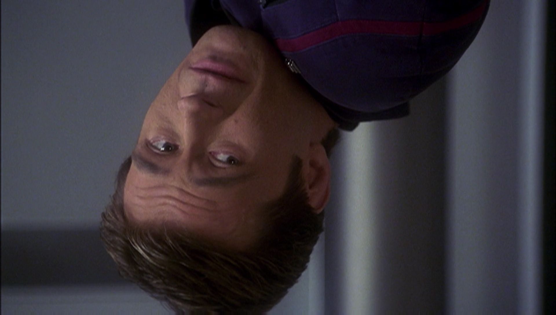 ariane179254_Enterprise_1x01-1x02_BrokenBow_1714.jpg