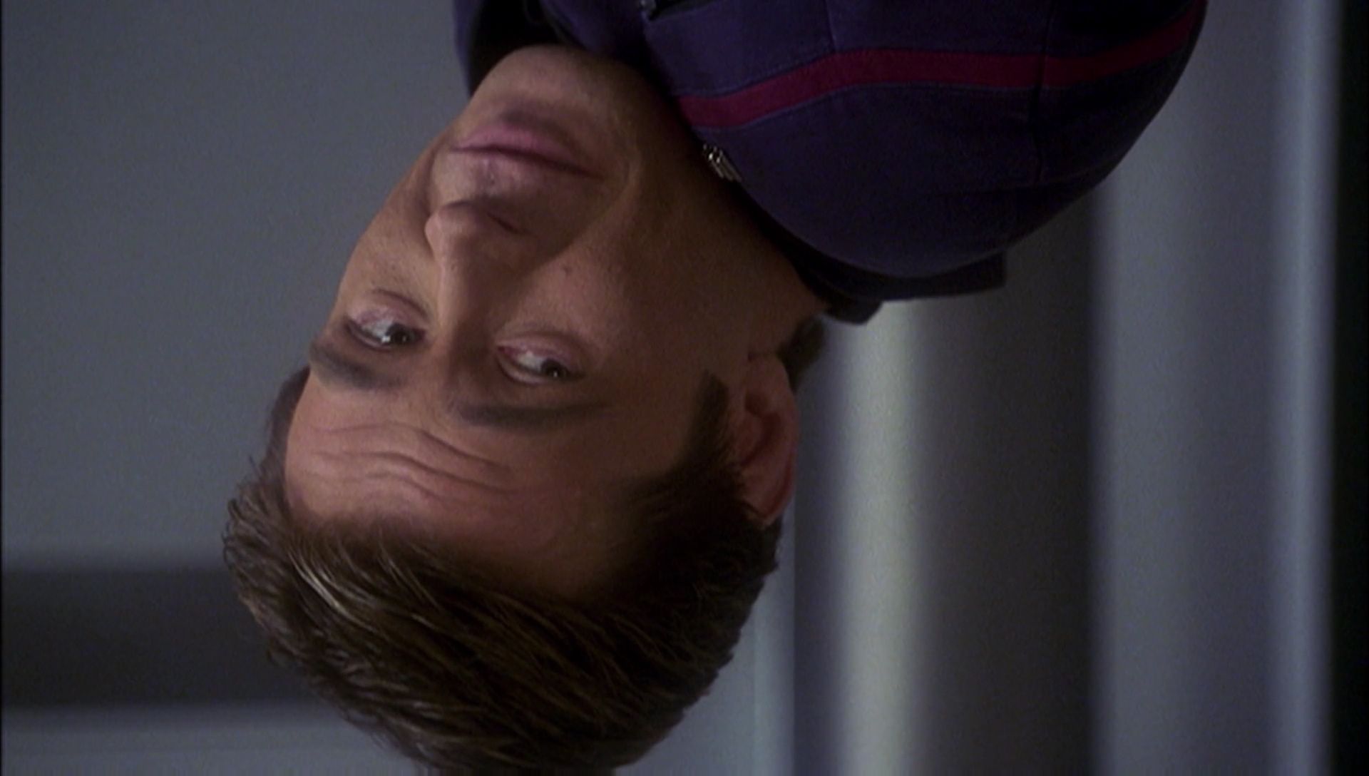 ariane179254_Enterprise_1x01-1x02_BrokenBow_1719.jpg