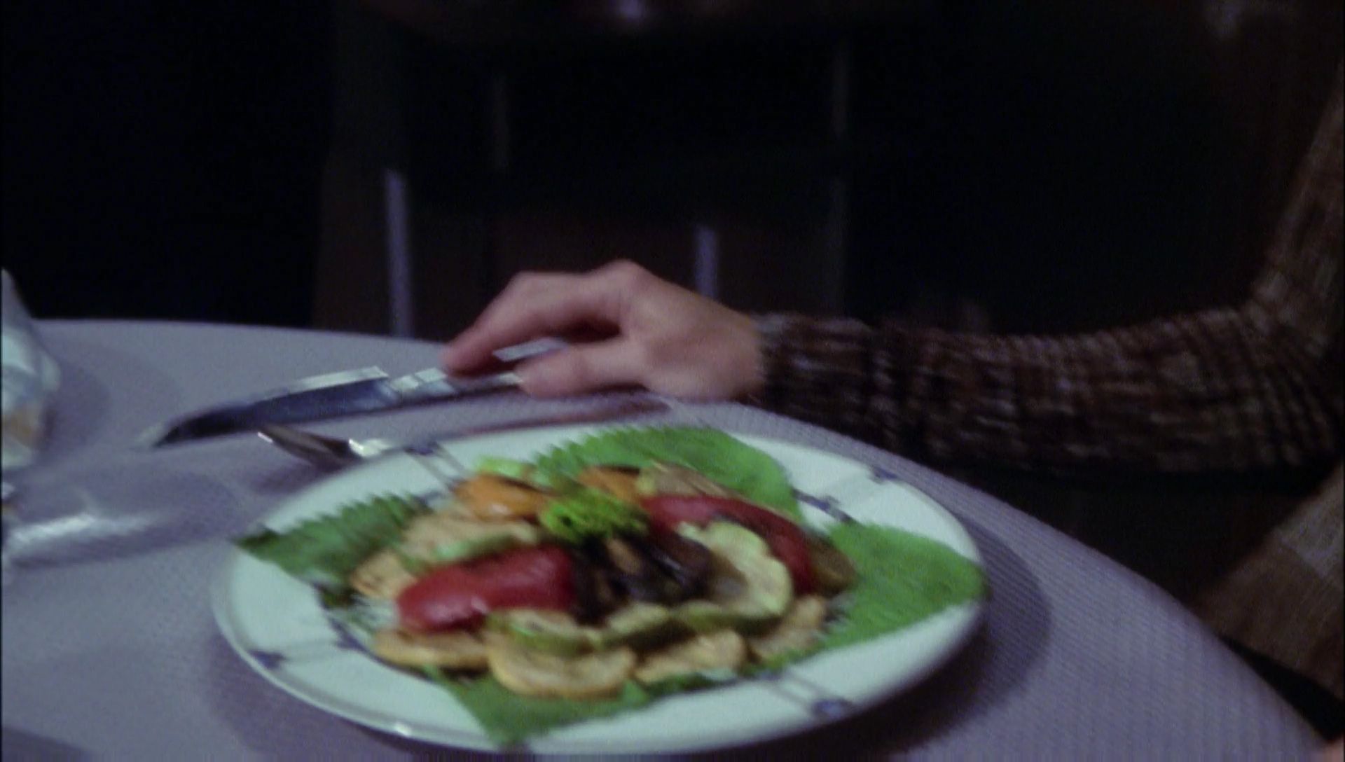 ariane179254_Enterprise_1x01-1x02_BrokenBow_1814.jpg