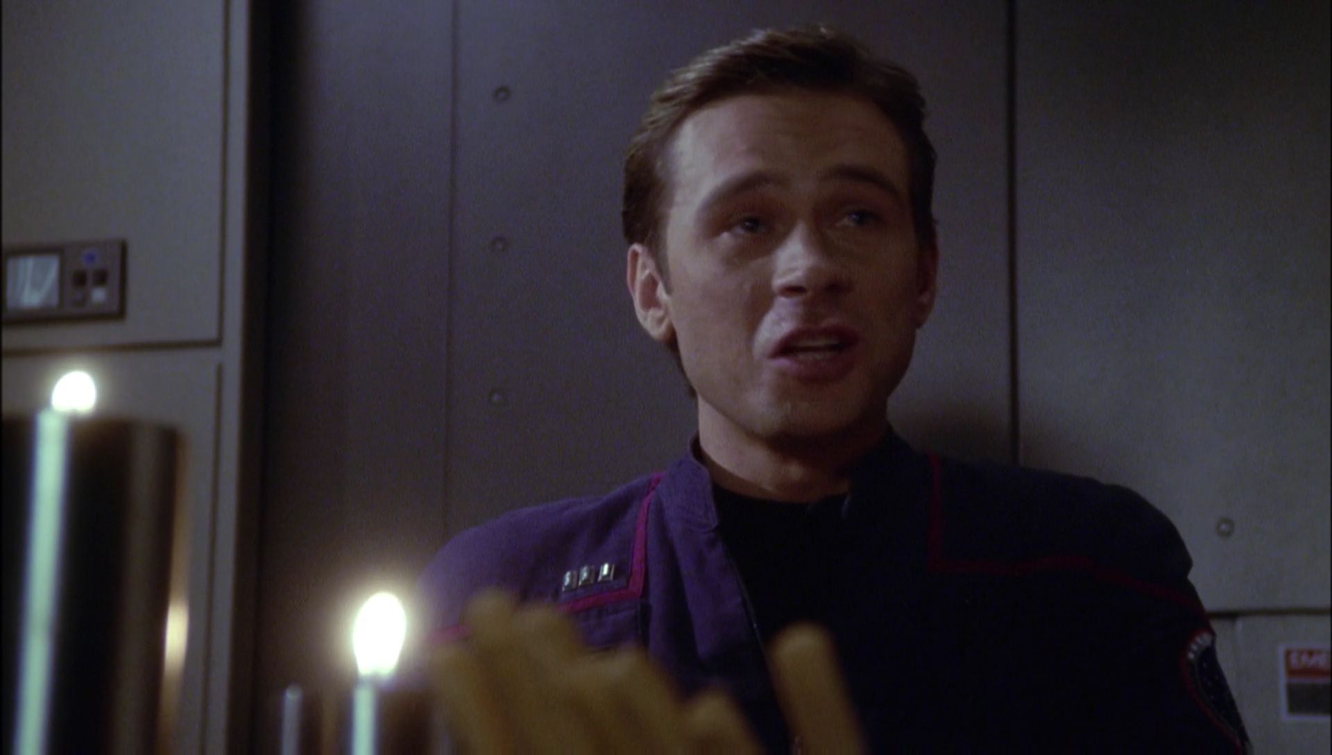 ariane179254_Enterprise_1x01-1x02_BrokenBow_1870.jpg