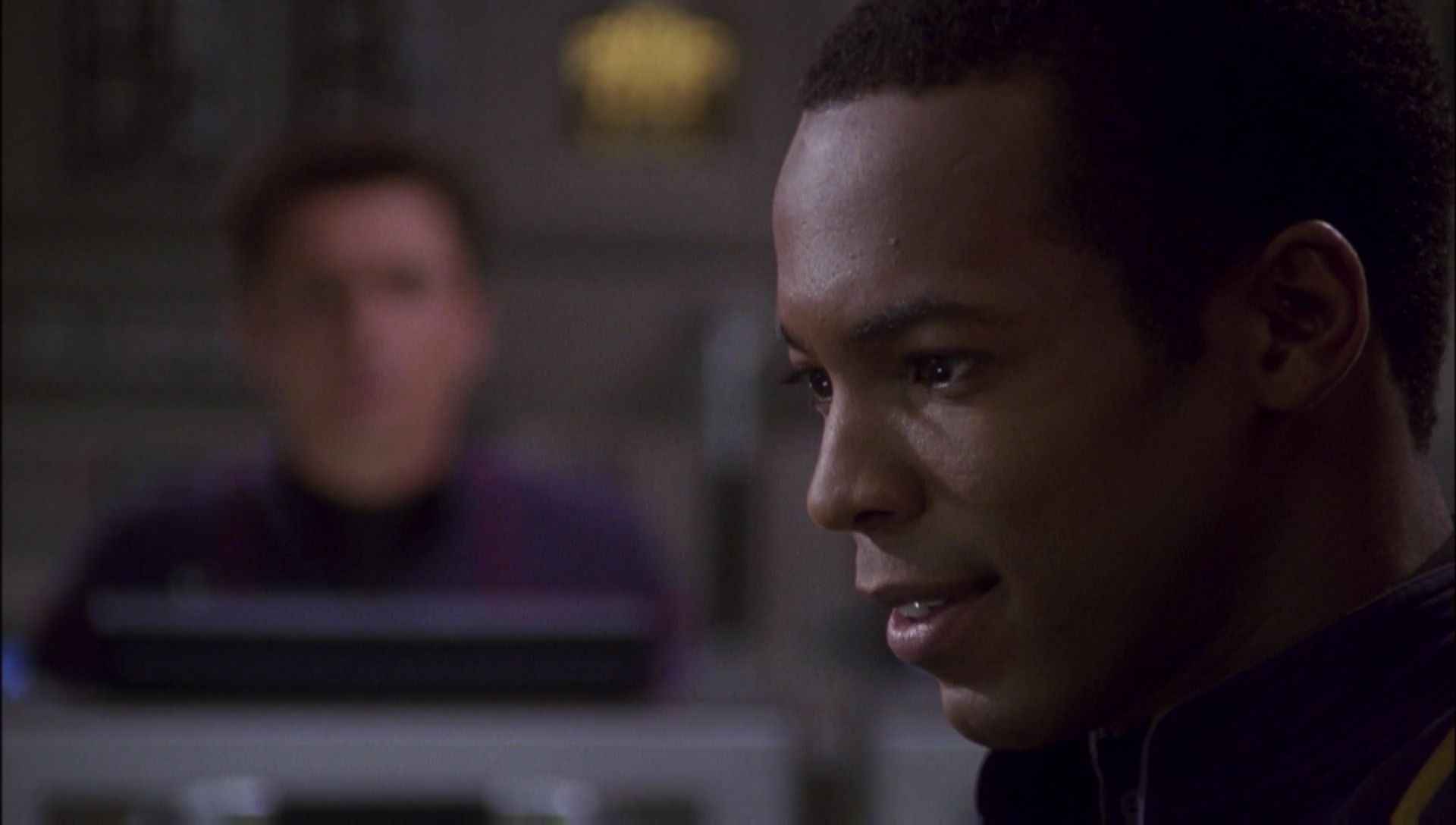 ariane179254_Enterprise_1x01-1x02_BrokenBow_1899.jpg