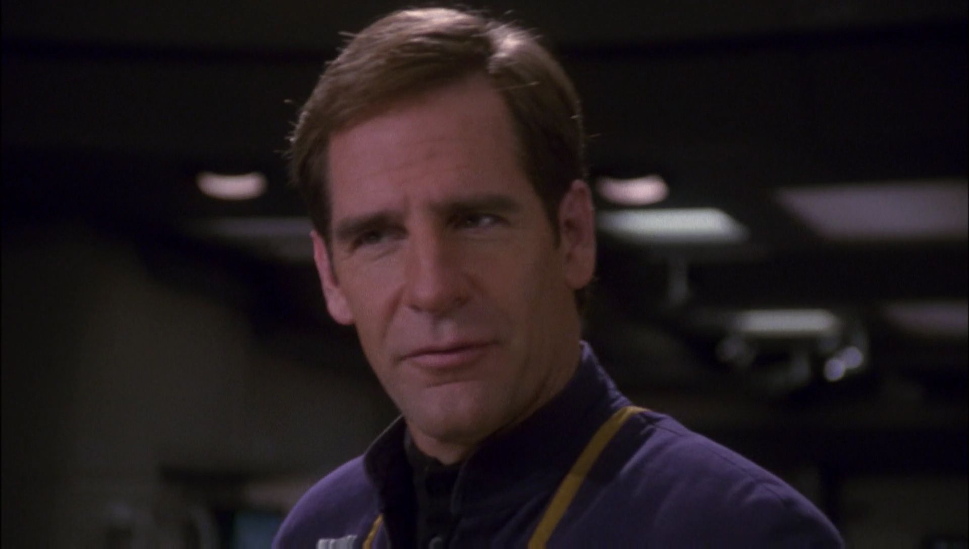 ariane179254_Enterprise_1x01-1x02_BrokenBow_1915.jpg