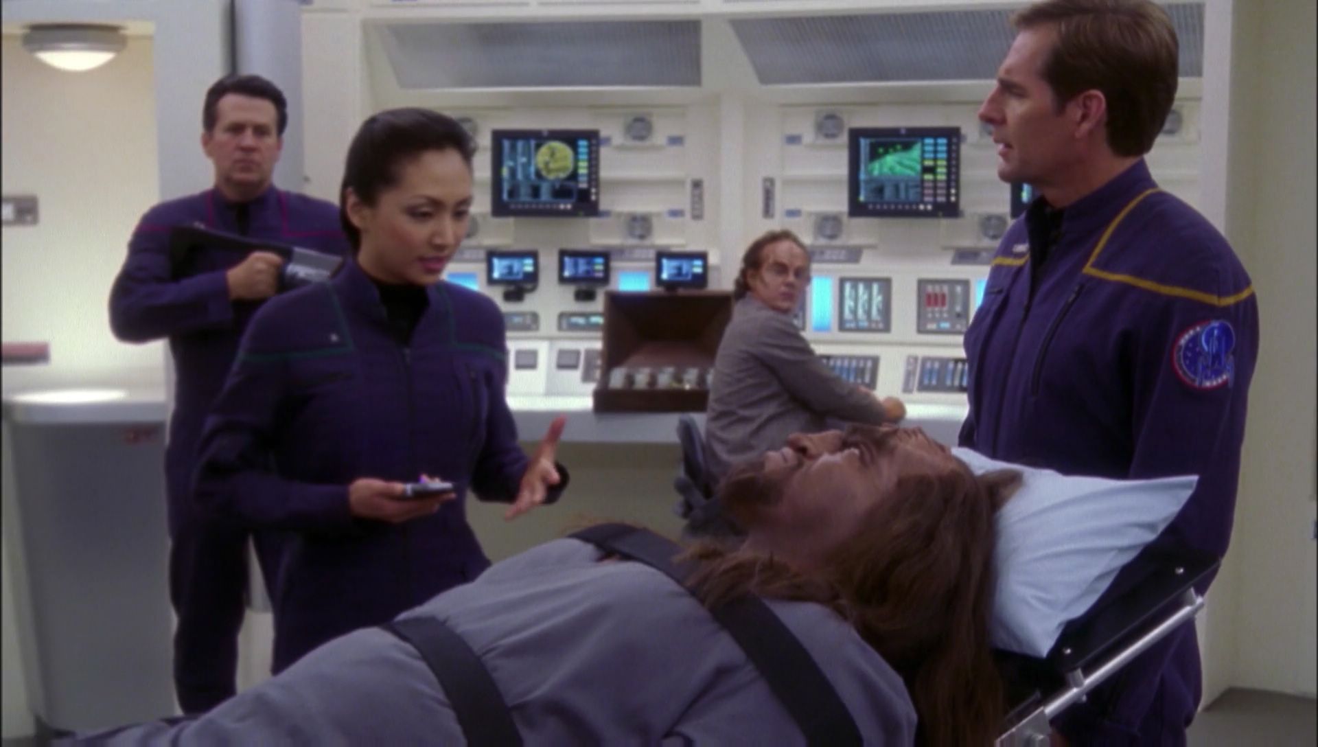 ariane179254_Enterprise_1x01-1x02_BrokenBow_1973.jpg