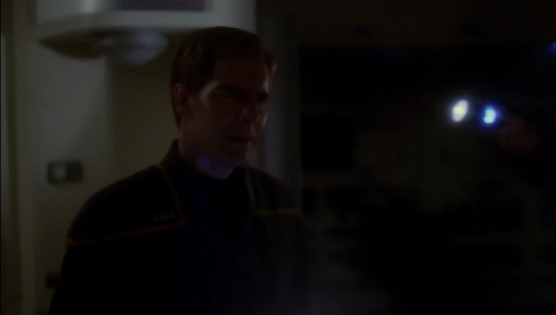ariane179254_Enterprise_1x01-1x02_BrokenBow_2122.jpg