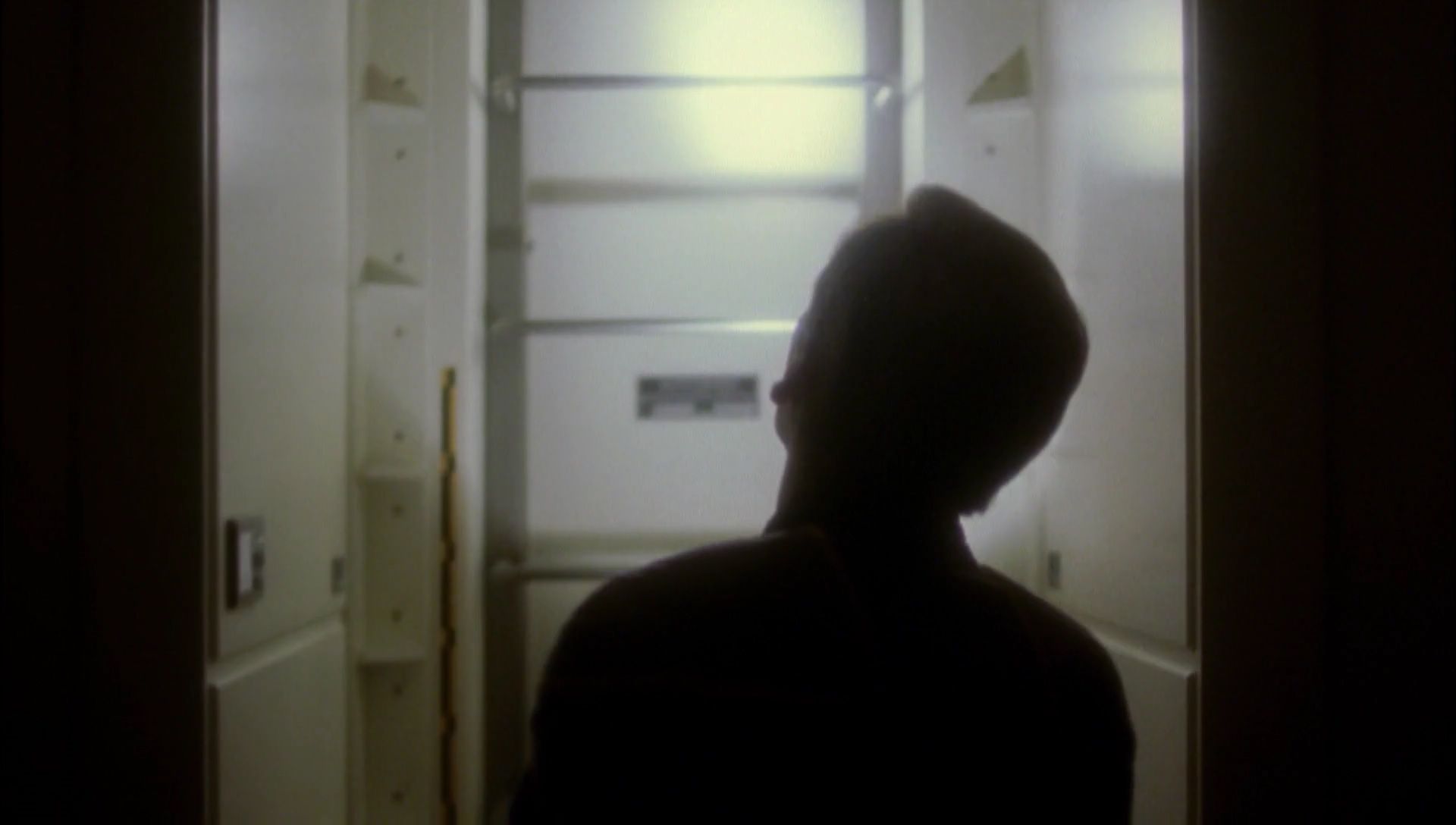 ariane179254_Enterprise_1x01-1x02_BrokenBow_2137.jpg