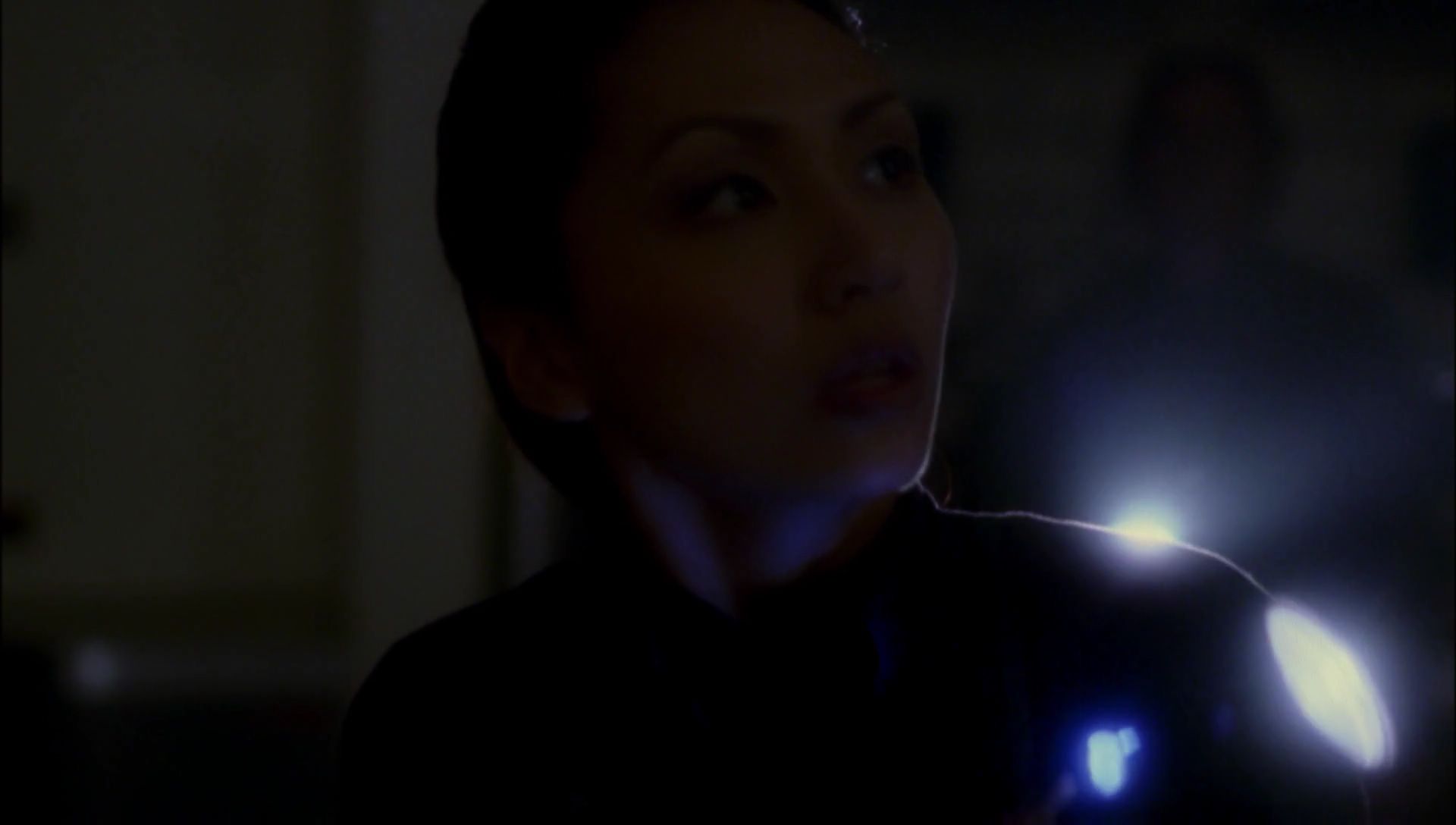 ariane179254_Enterprise_1x01-1x02_BrokenBow_2142.jpg