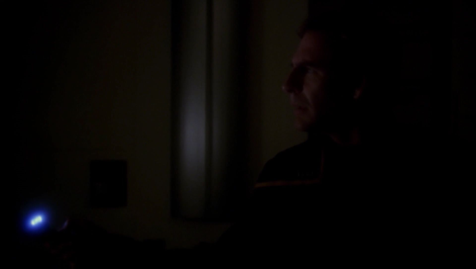 ariane179254_Enterprise_1x01-1x02_BrokenBow_2149.jpg