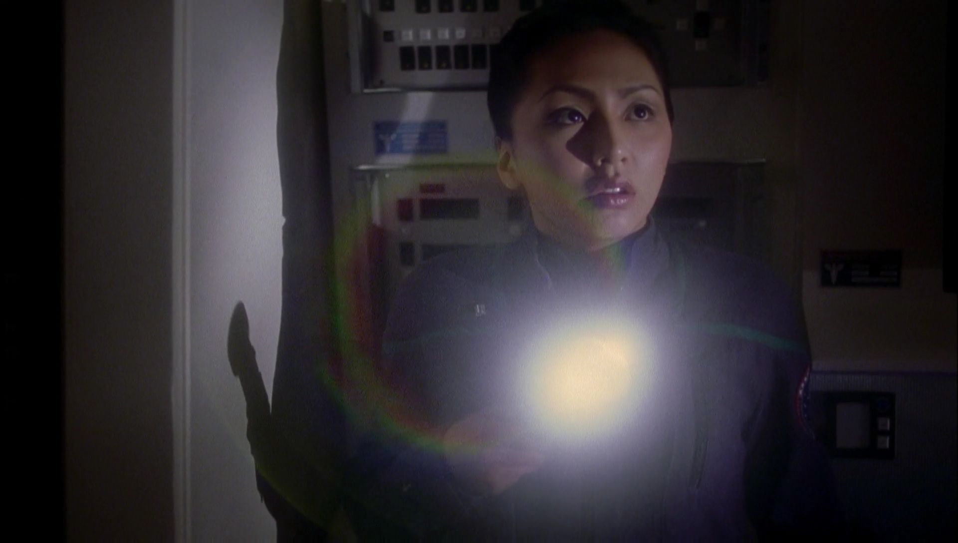 ariane179254_Enterprise_1x01-1x02_BrokenBow_2195.jpg