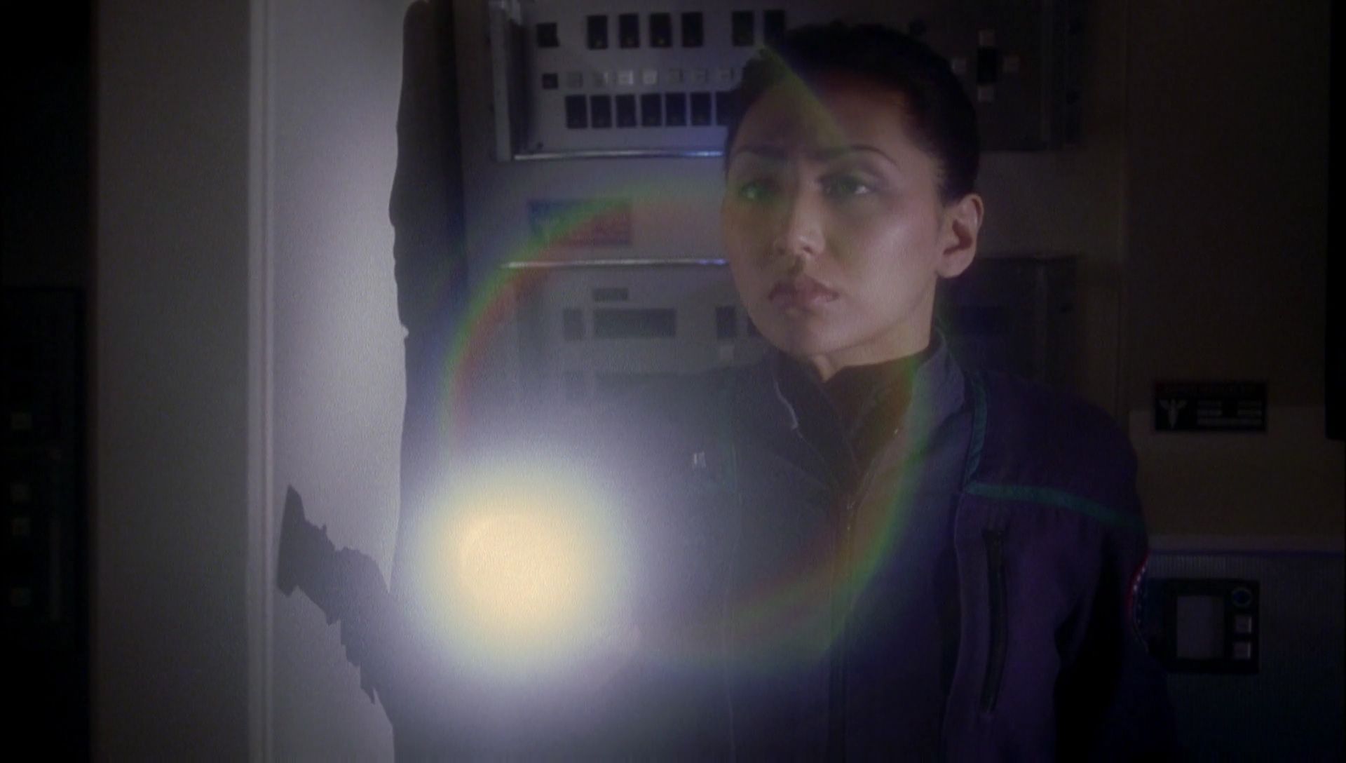 ariane179254_Enterprise_1x01-1x02_BrokenBow_2202.jpg