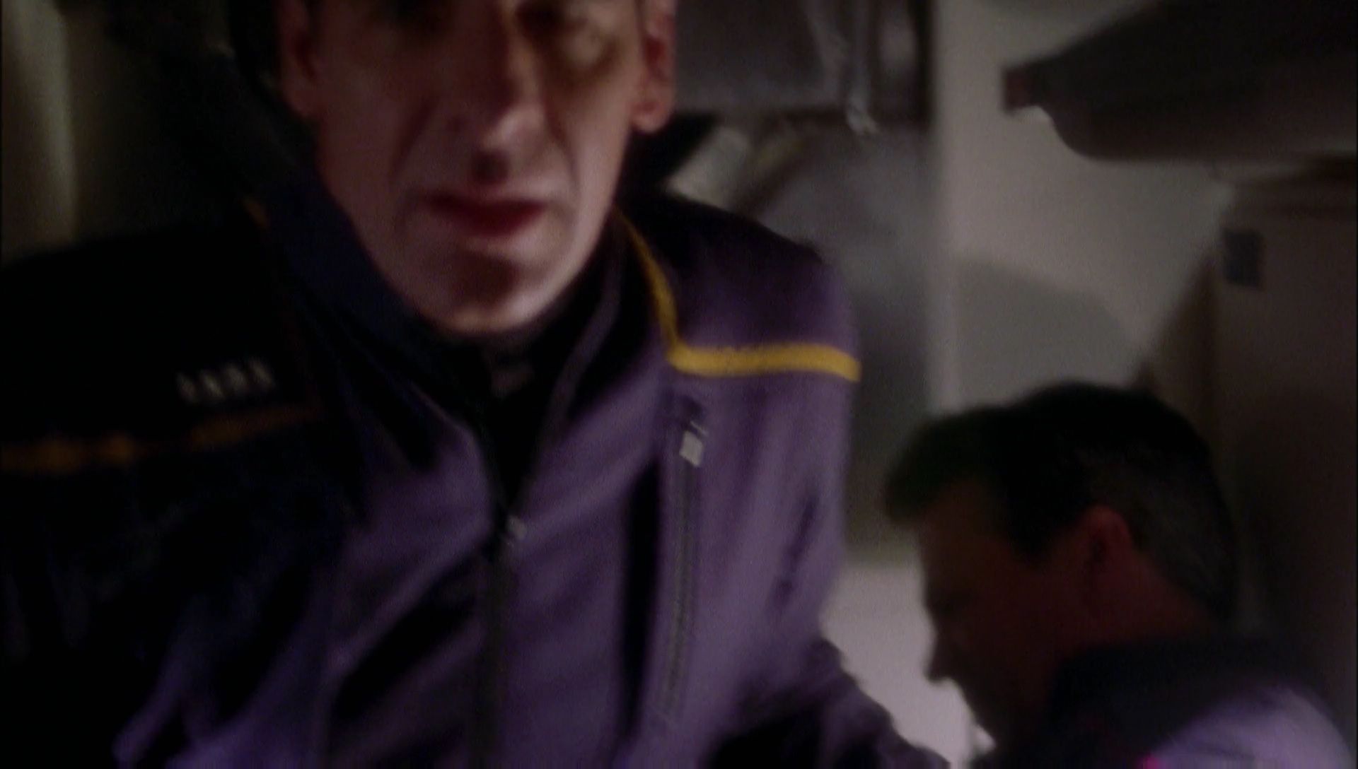 ariane179254_Enterprise_1x01-1x02_BrokenBow_2203.jpg