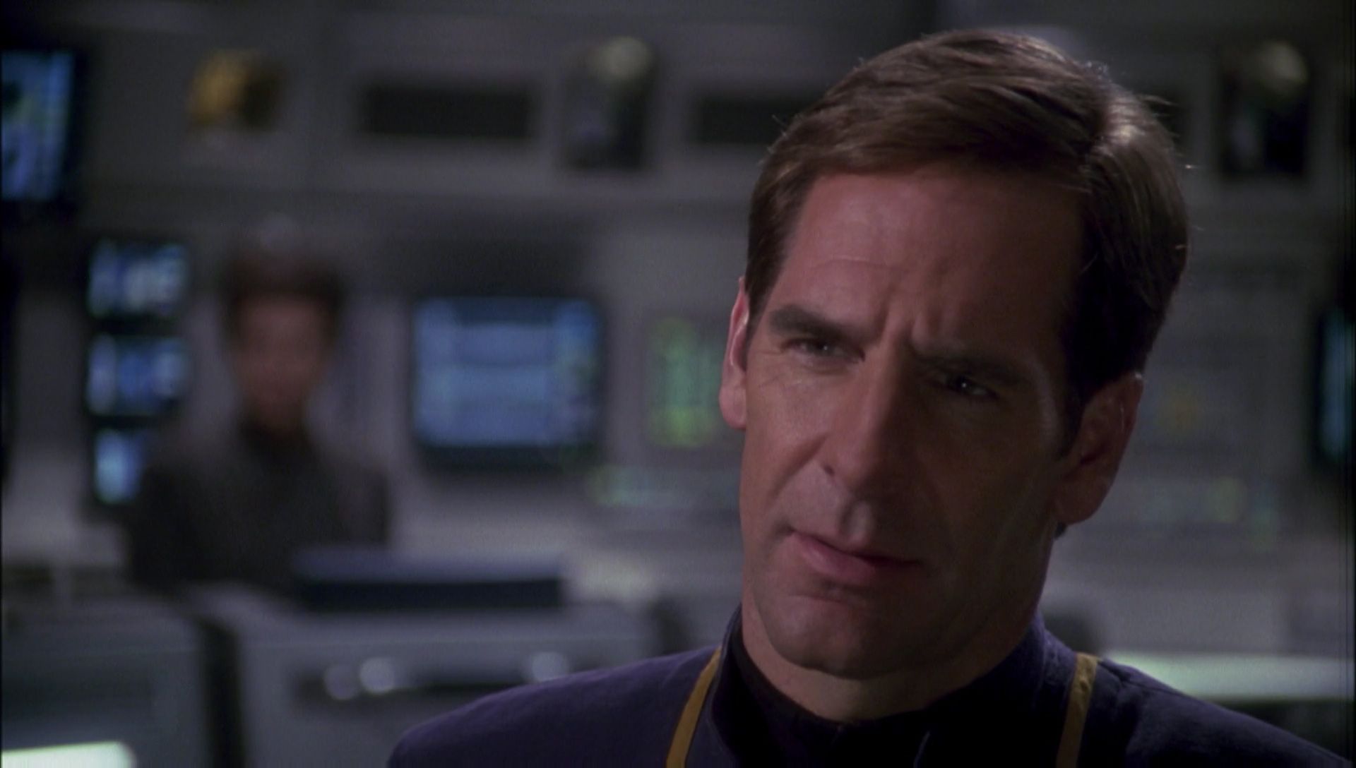 ariane179254_Enterprise_1x01-1x02_BrokenBow_2250.jpg