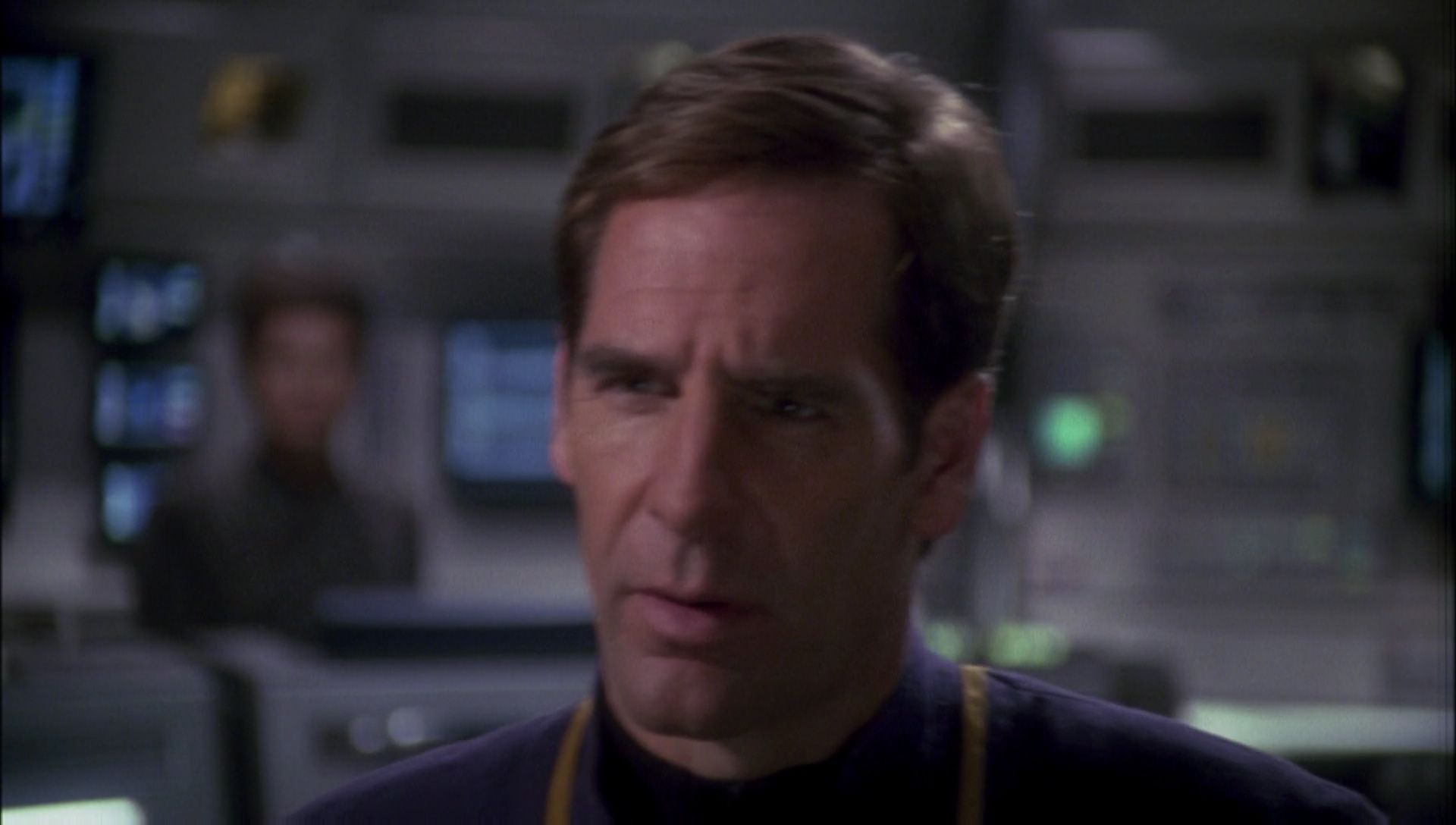 ariane179254_Enterprise_1x01-1x02_BrokenBow_2251.jpg