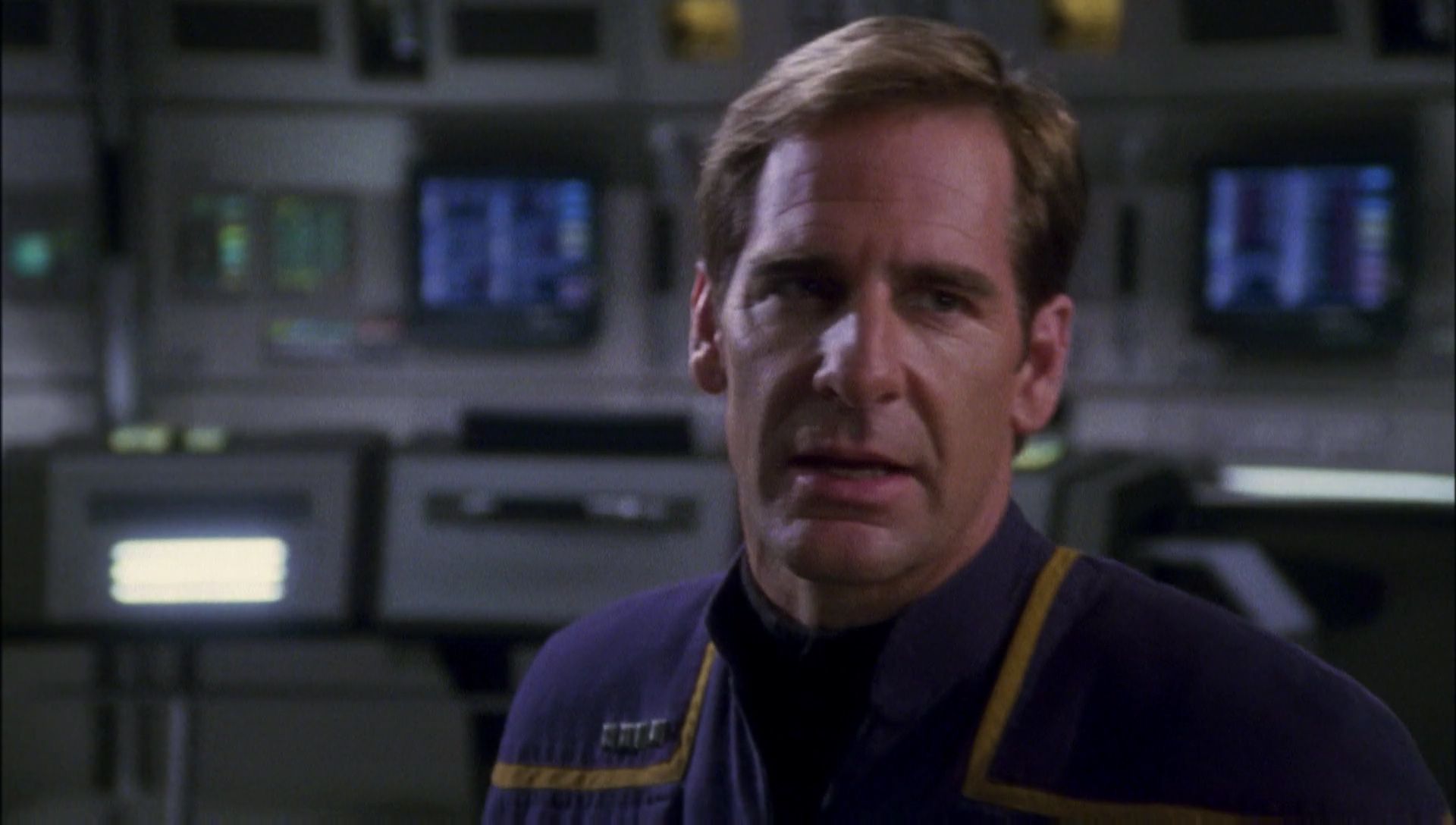 ariane179254_Enterprise_1x01-1x02_BrokenBow_2286.jpg