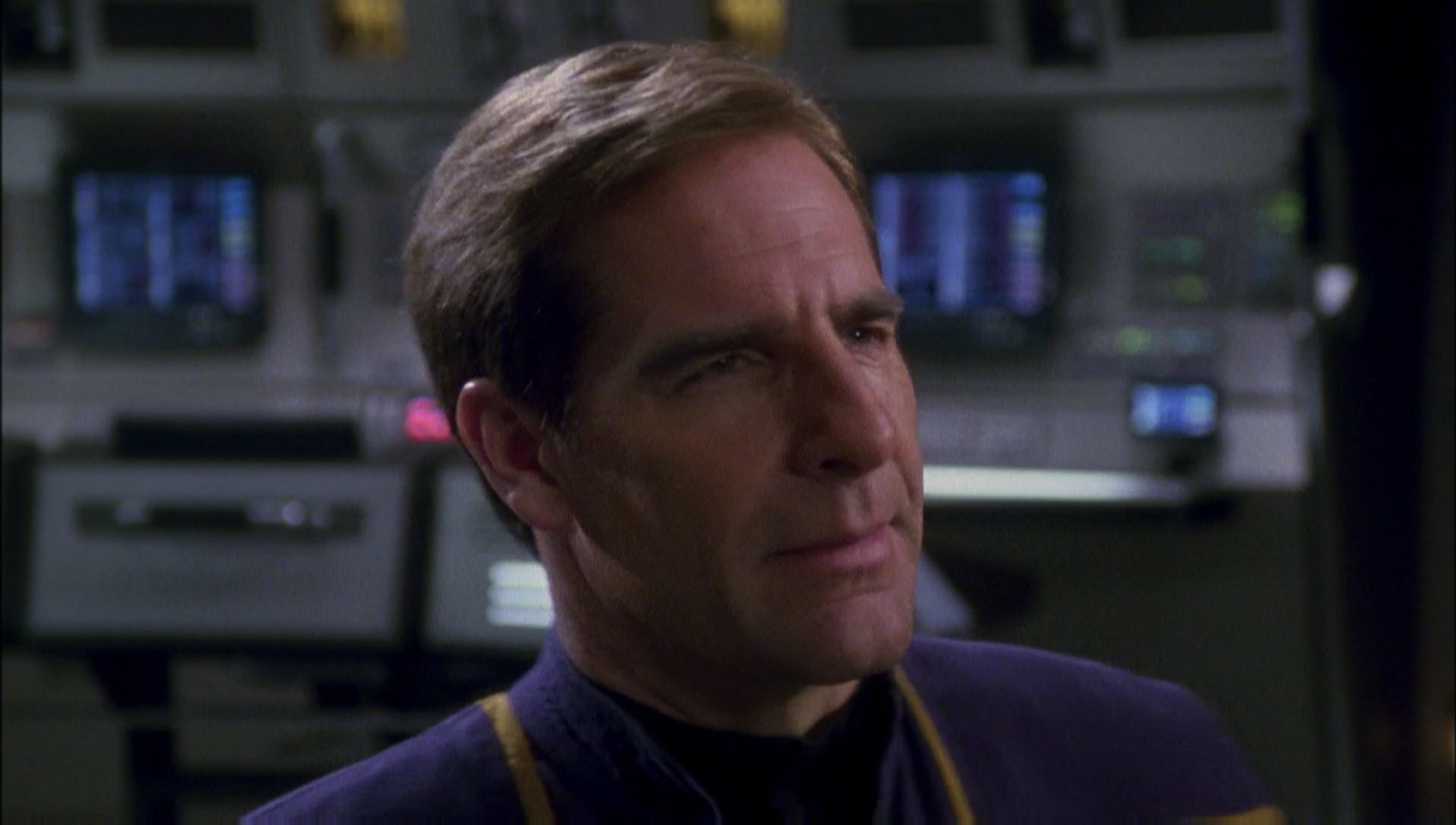 ariane179254_Enterprise_1x01-1x02_BrokenBow_2302.jpg