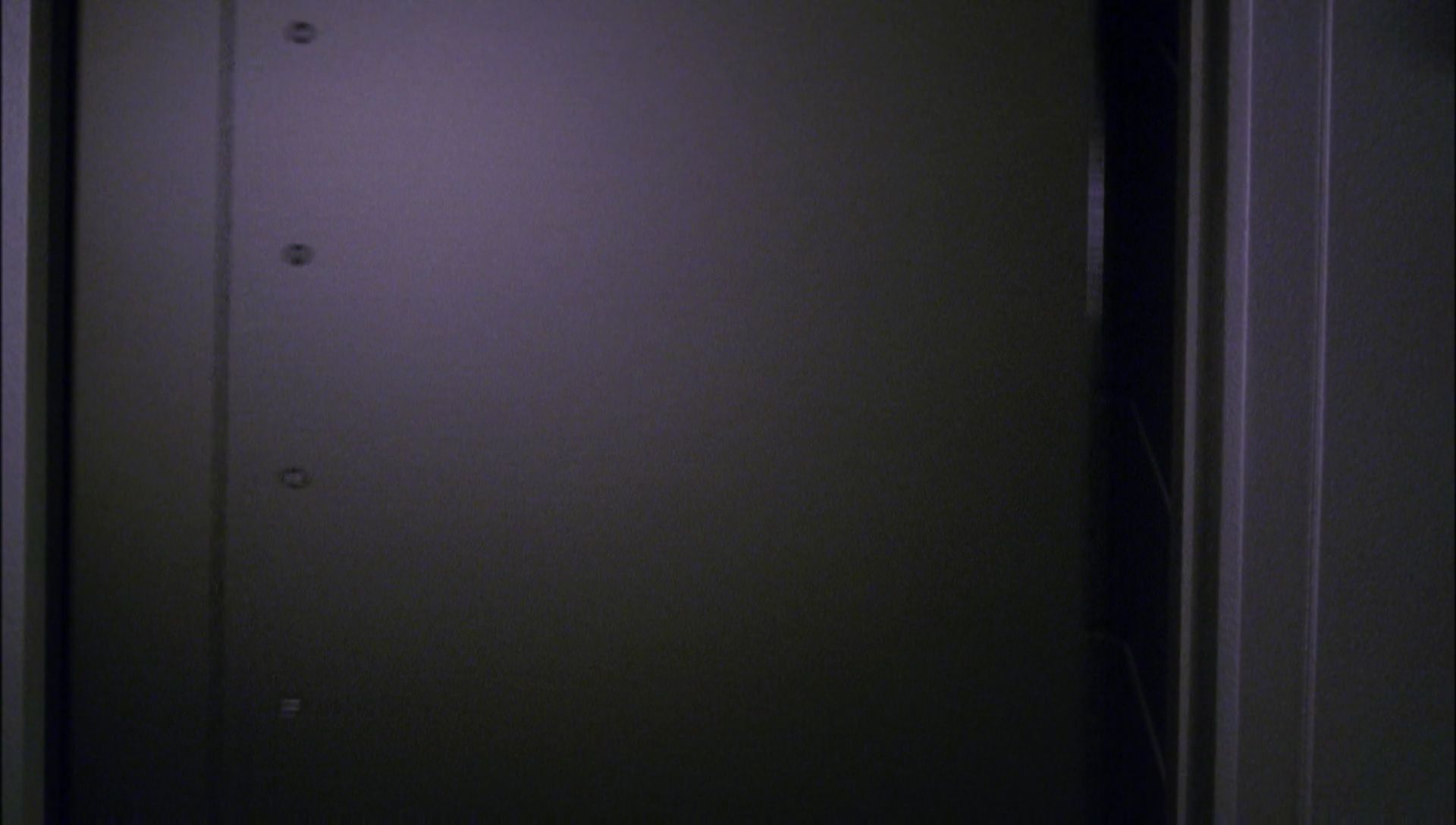 ariane179254_Enterprise_1x01-1x02_BrokenBow_2305.jpg