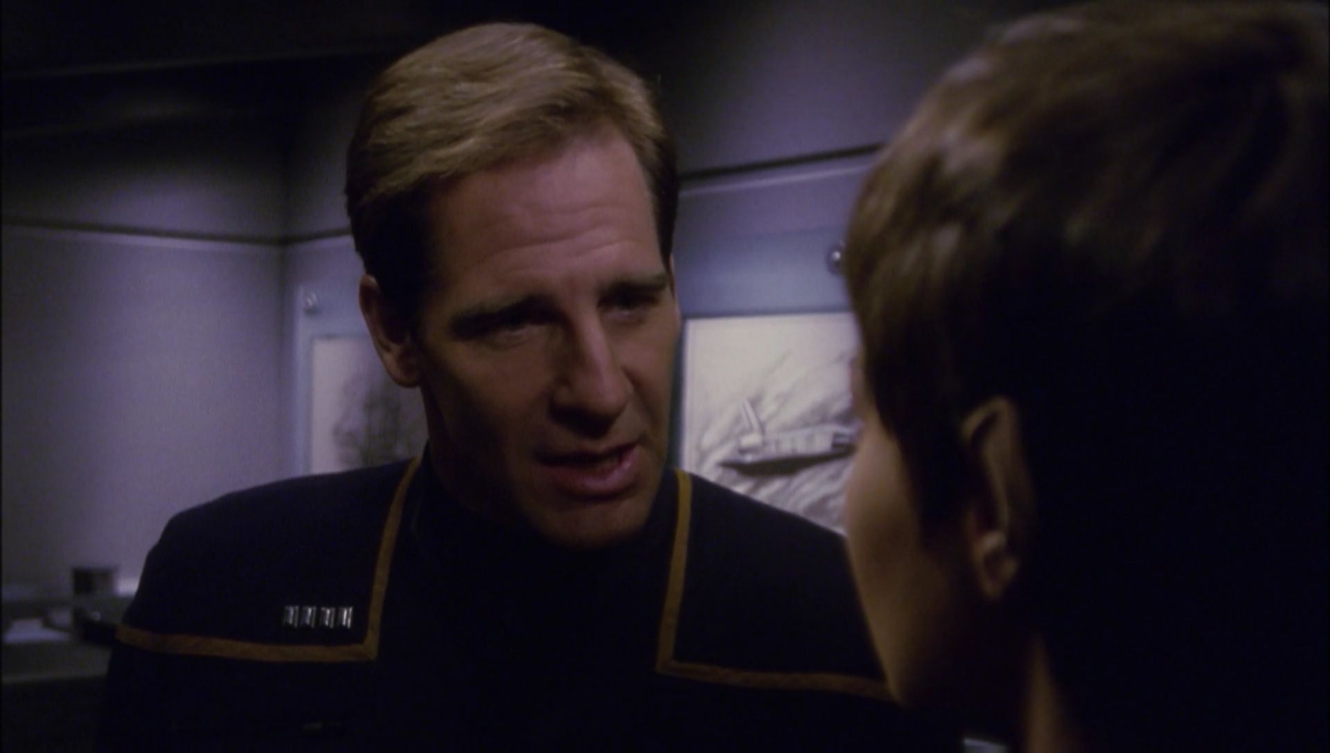 ariane179254_Enterprise_1x01-1x02_BrokenBow_2335.jpg