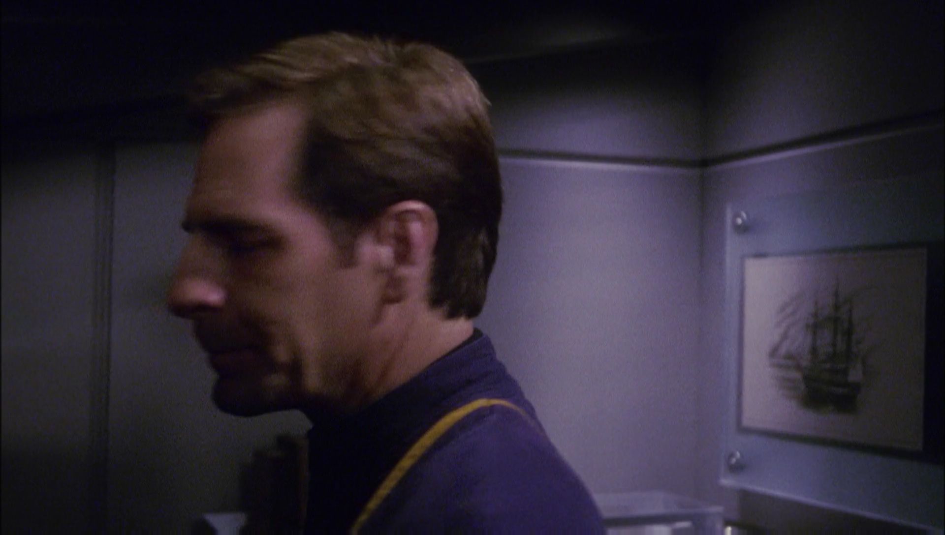 ariane179254_Enterprise_1x01-1x02_BrokenBow_2344.jpg
