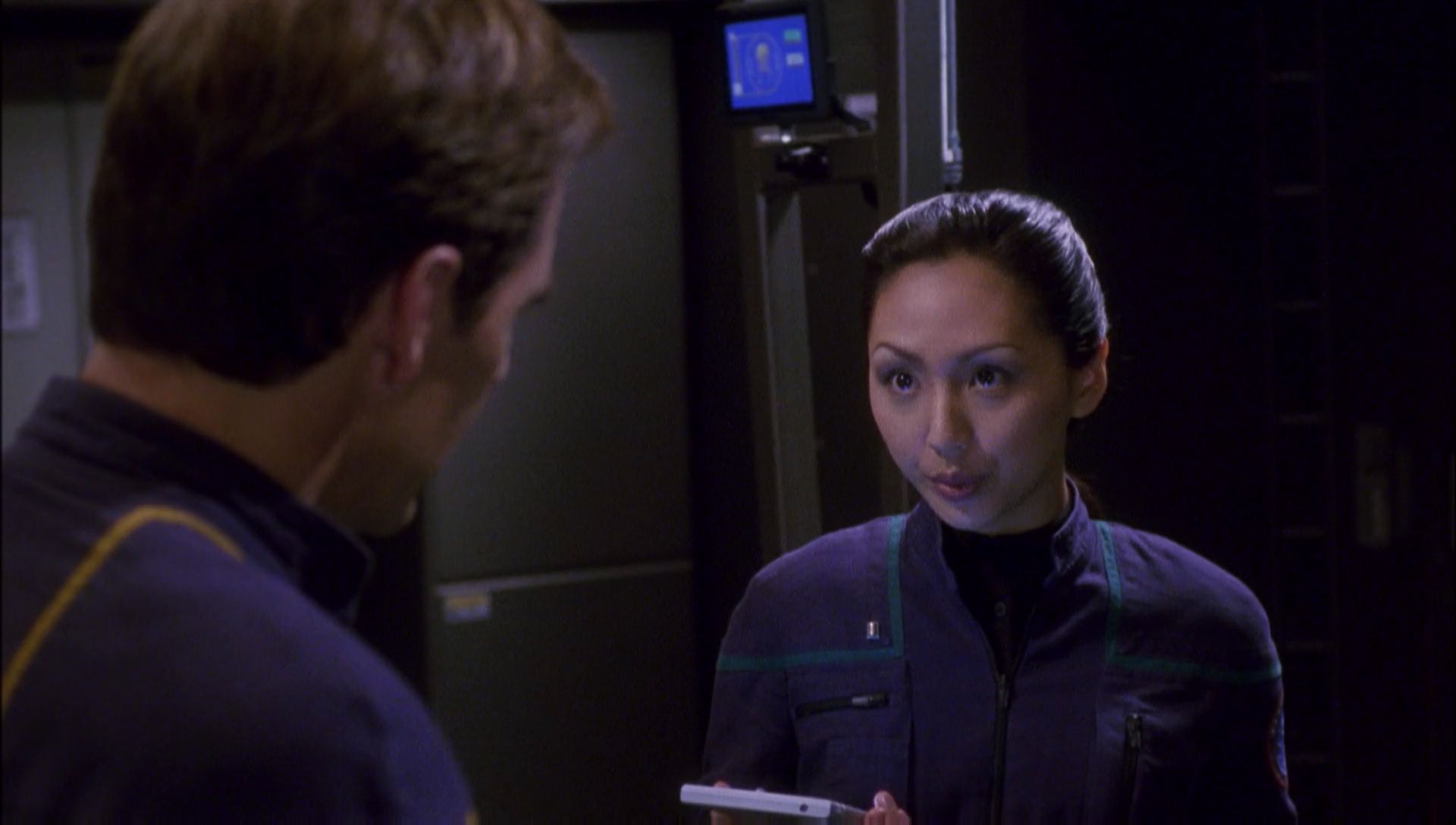 ariane179254_Enterprise_1x01-1x02_BrokenBow_2541.jpg