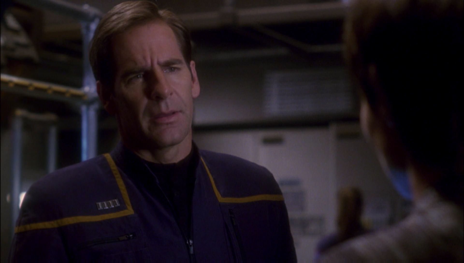 ariane179254_Enterprise_1x01-1x02_BrokenBow_2575.jpg